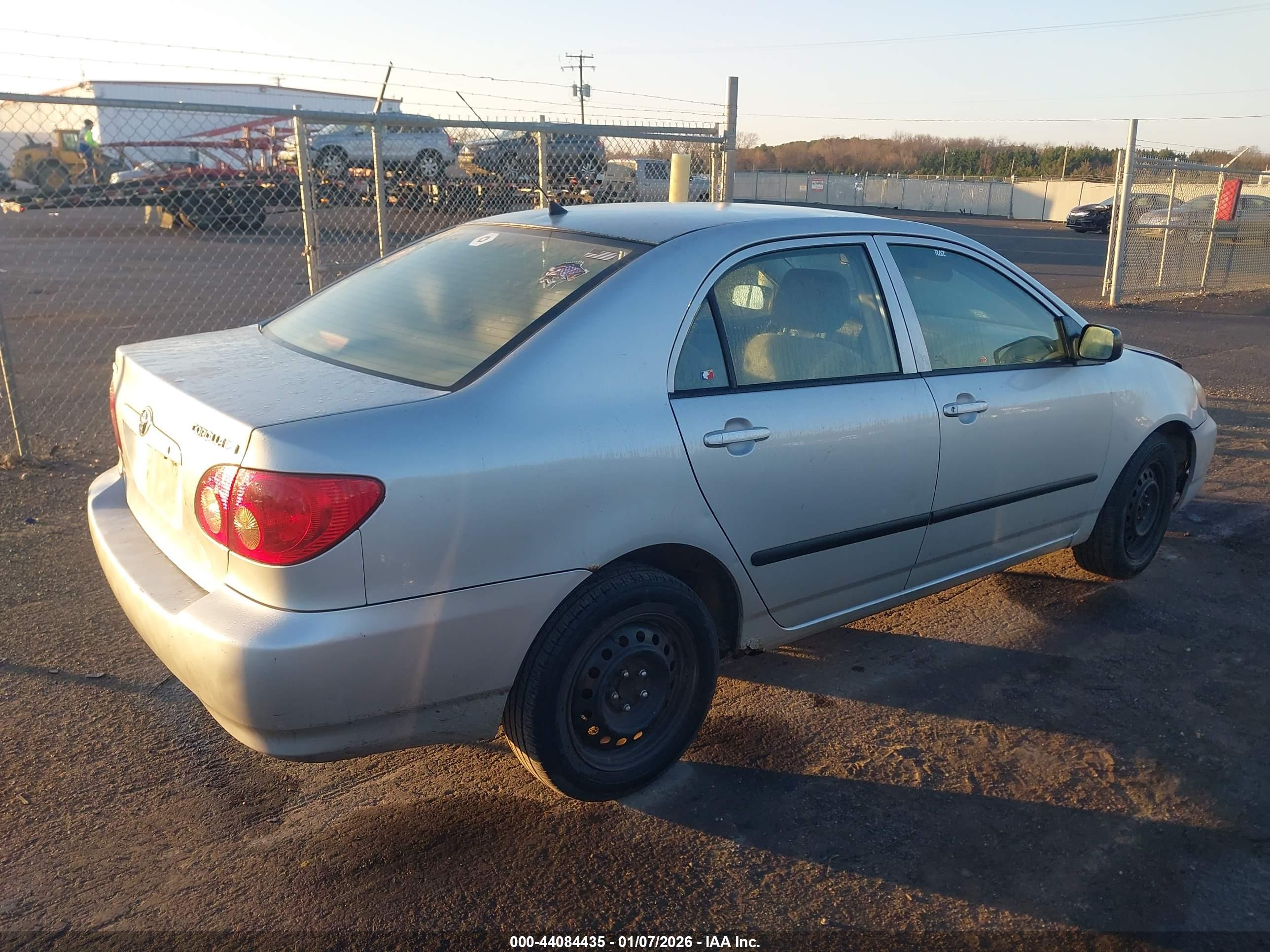 TOYOTA COROLLA image 4