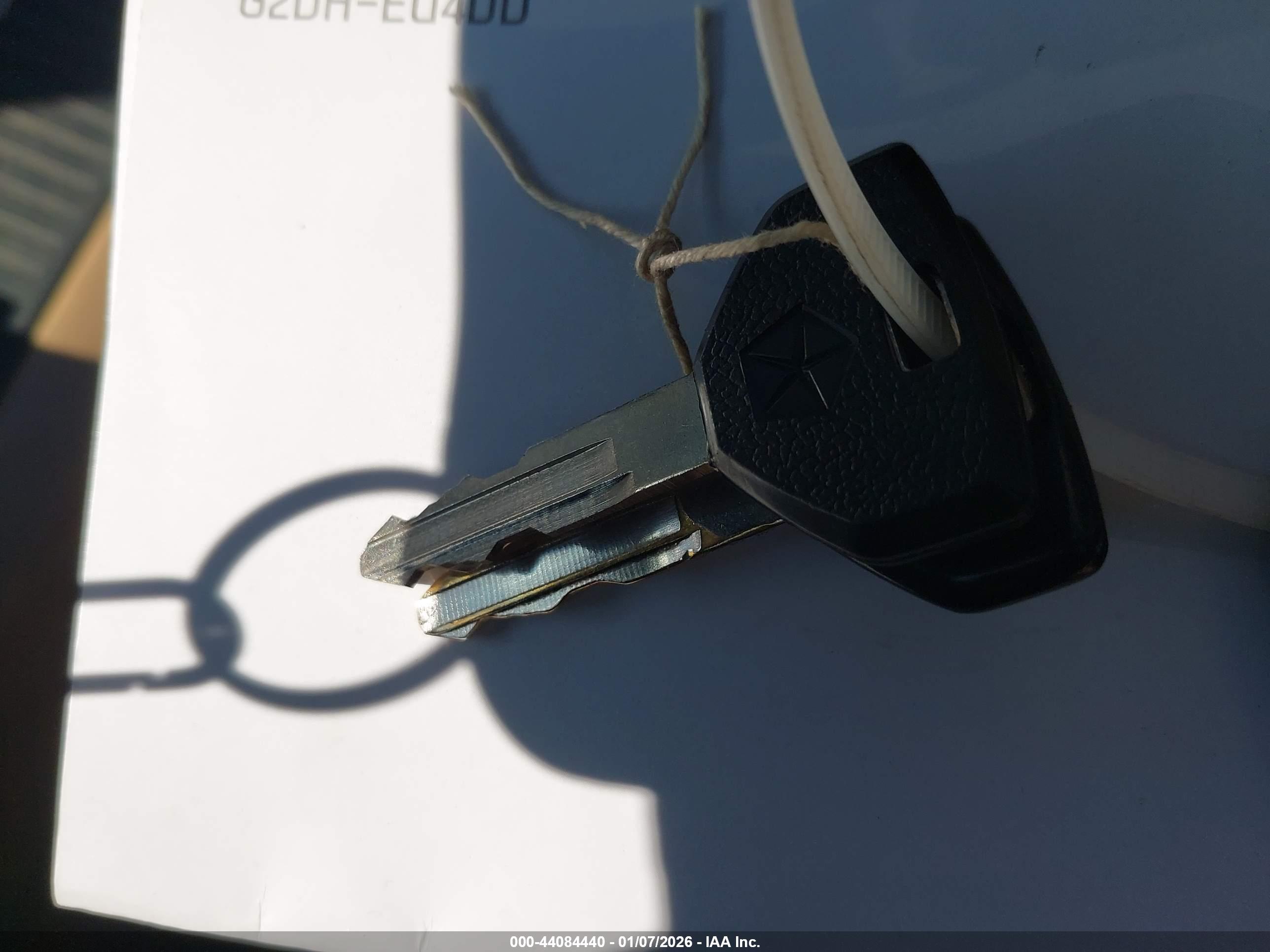 JEEP CHEROKEE image 11