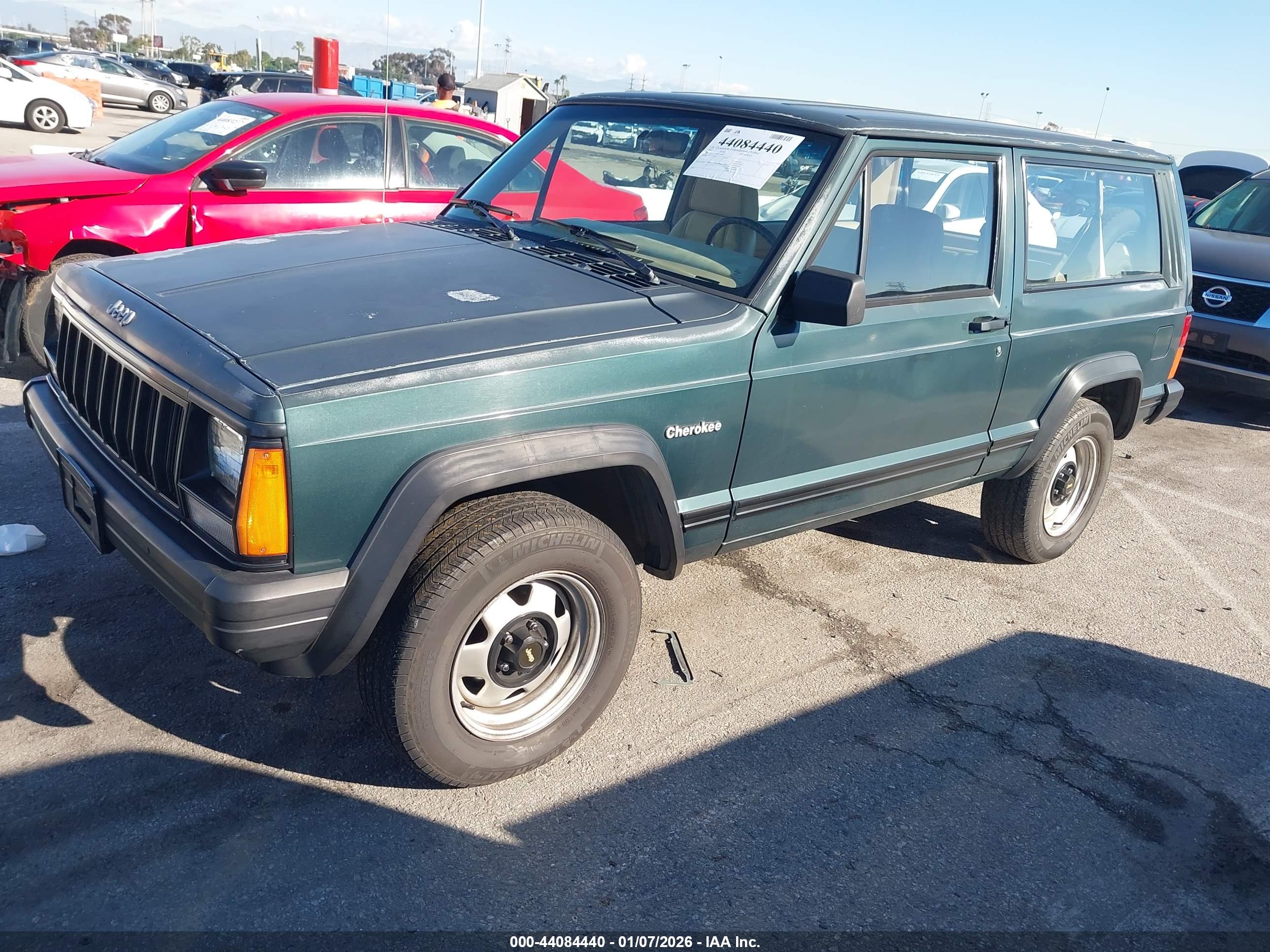 JEEP CHEROKEE image 2