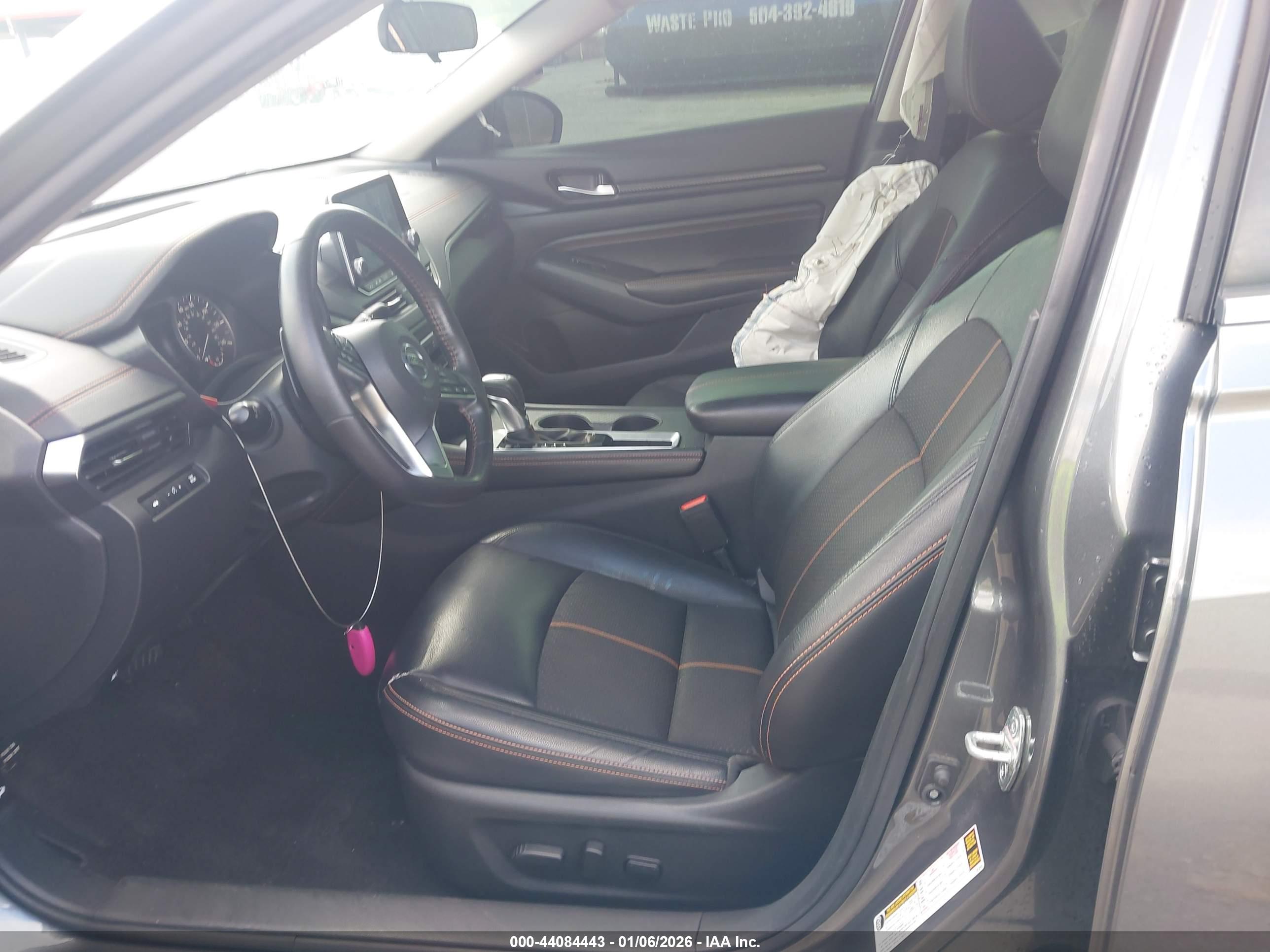 NISSAN ALTIMA image 5