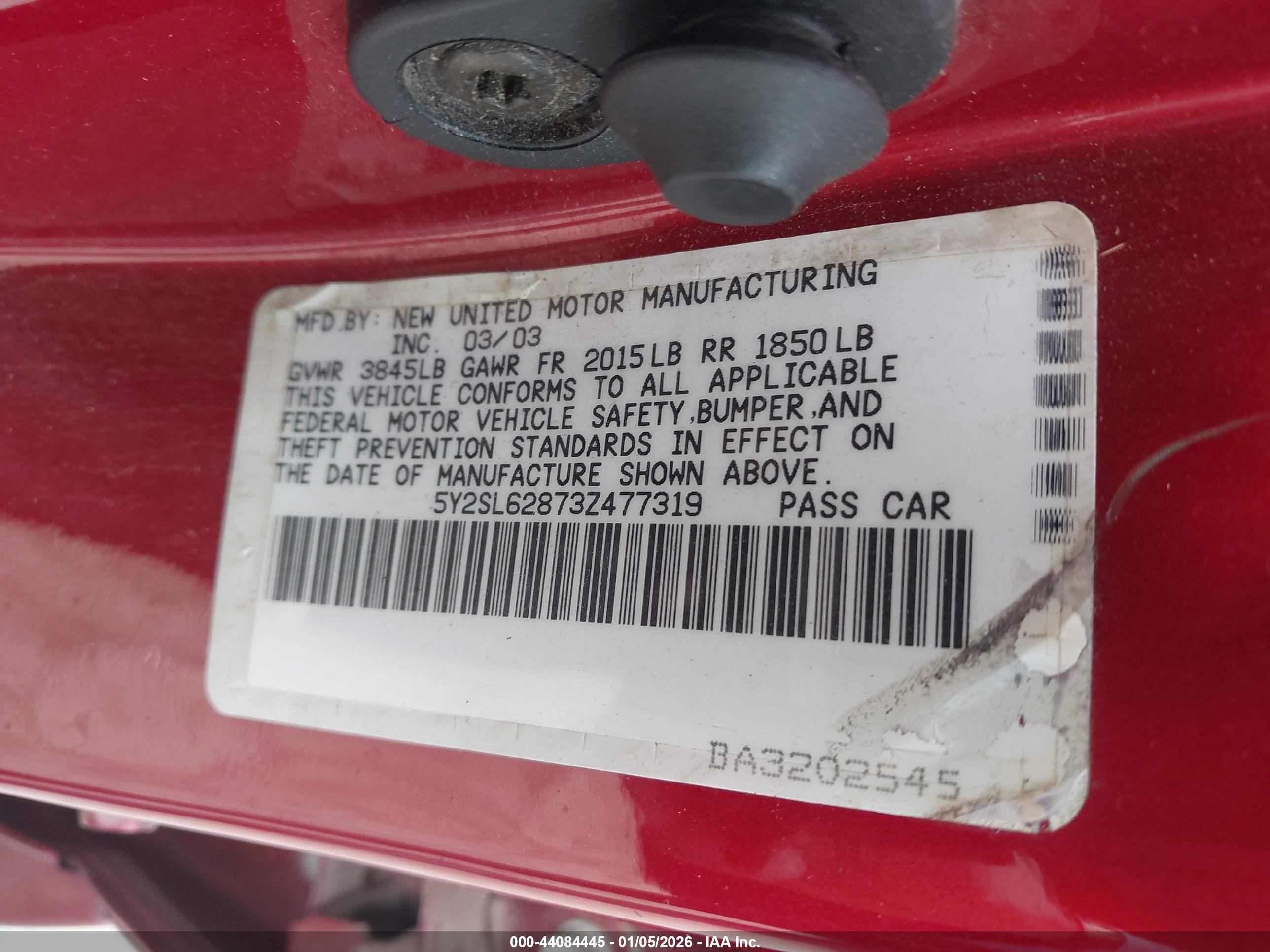 PONTIAC VIBE image 9