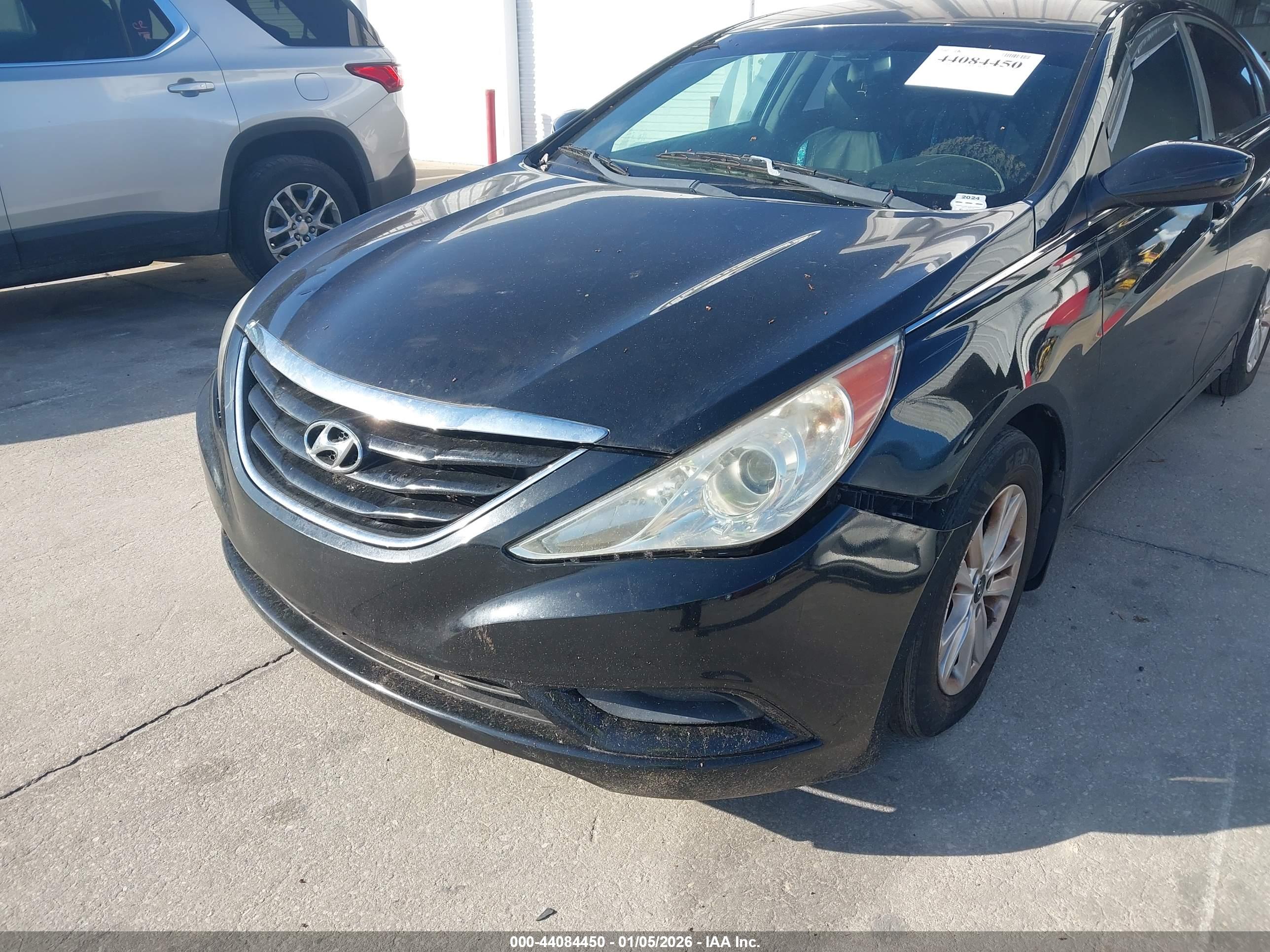 HYUNDAI SONATA image 6