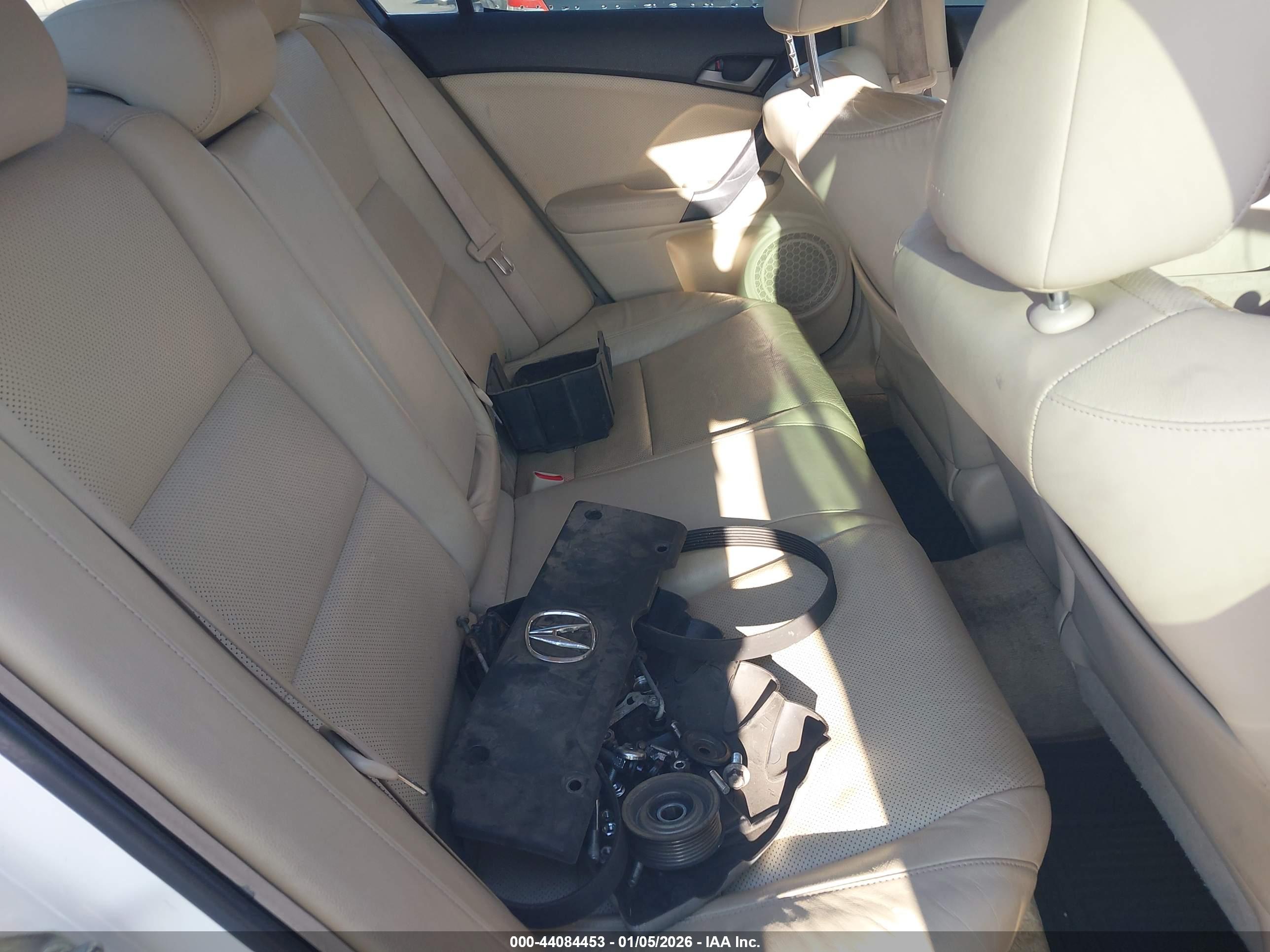 ACURA TSX image 8