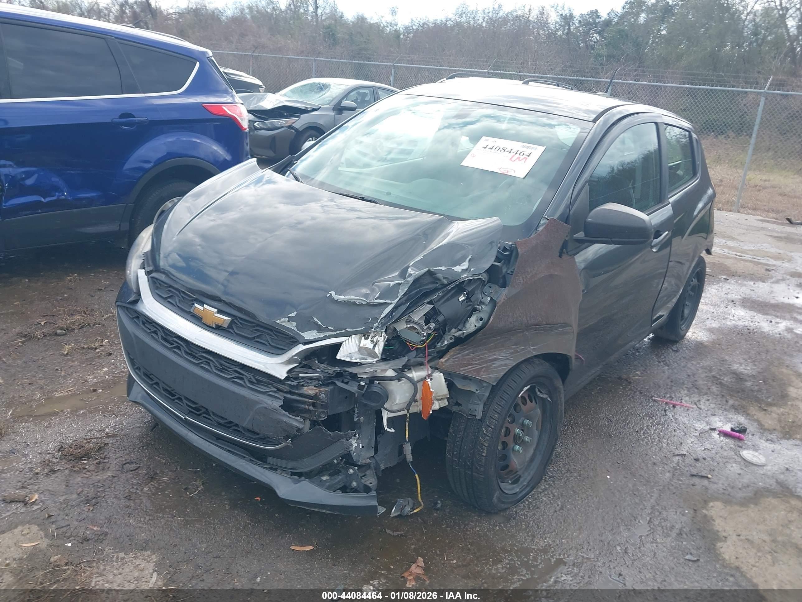 CHEVROLET SPARK image 2