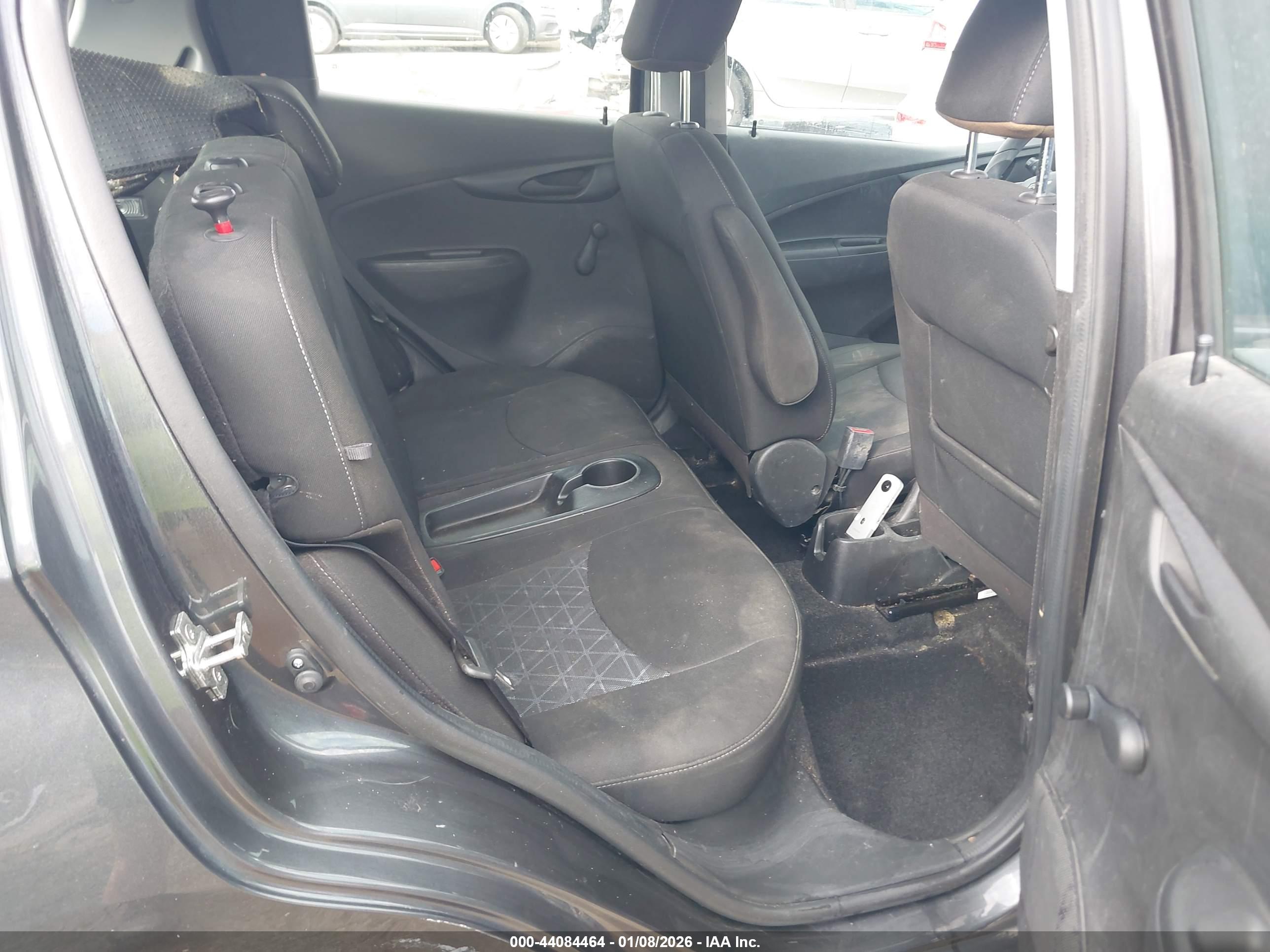 CHEVROLET SPARK image 8