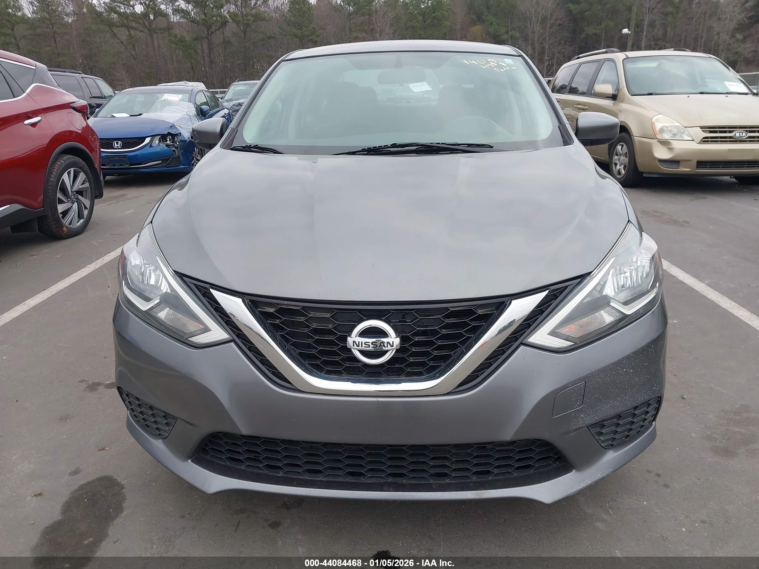 NISSAN SENTRA image 6