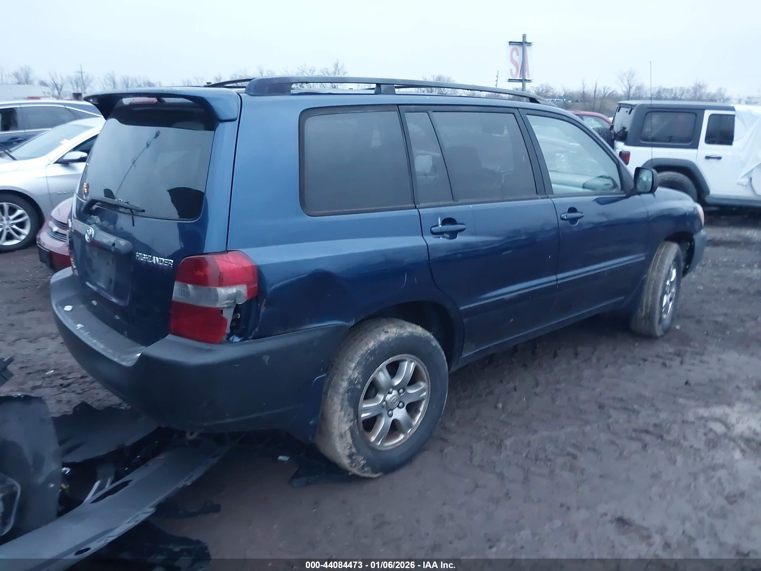 TOYOTA HIGHLANDER image 4
