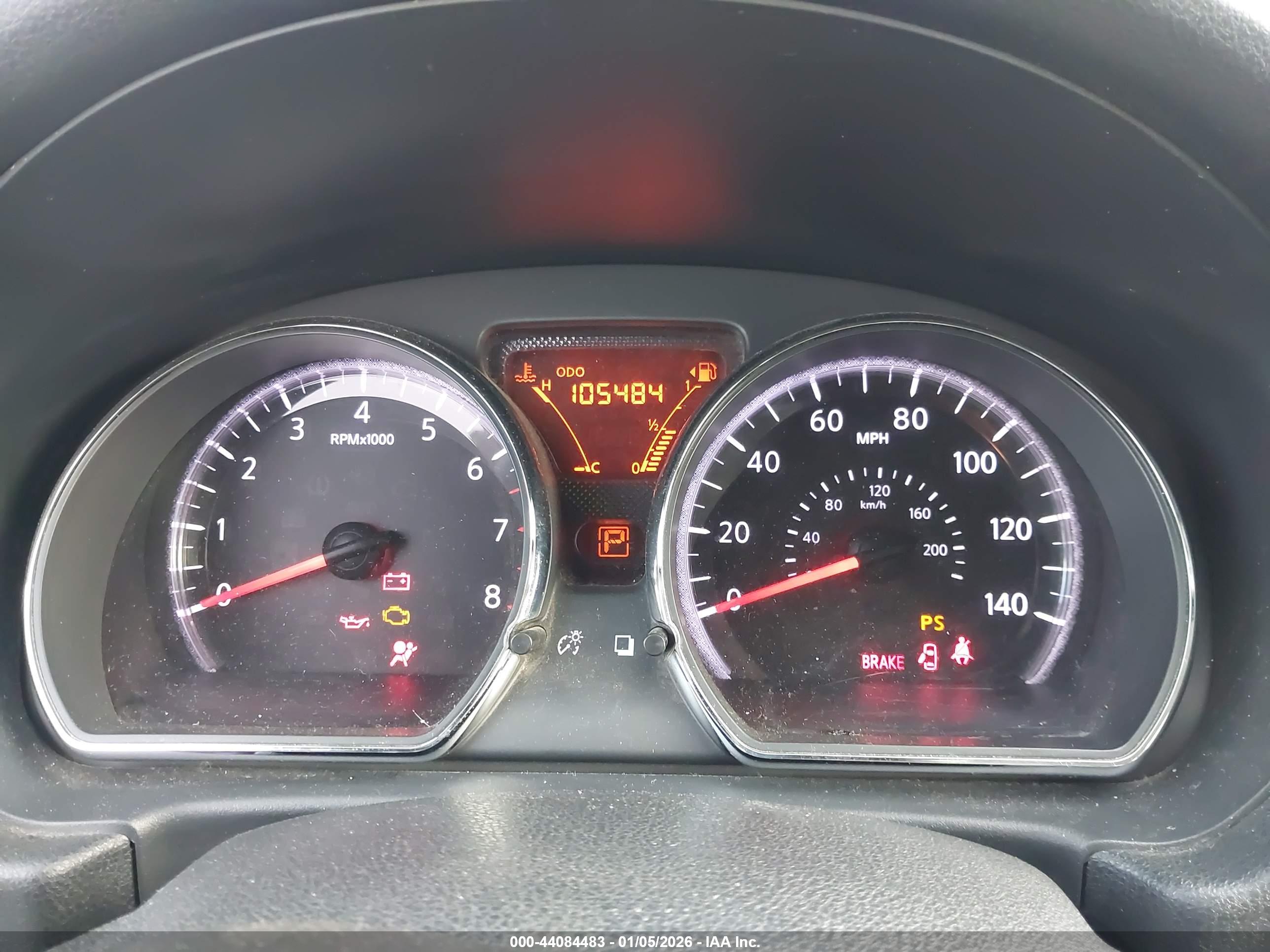 NISSAN VERSA image 7