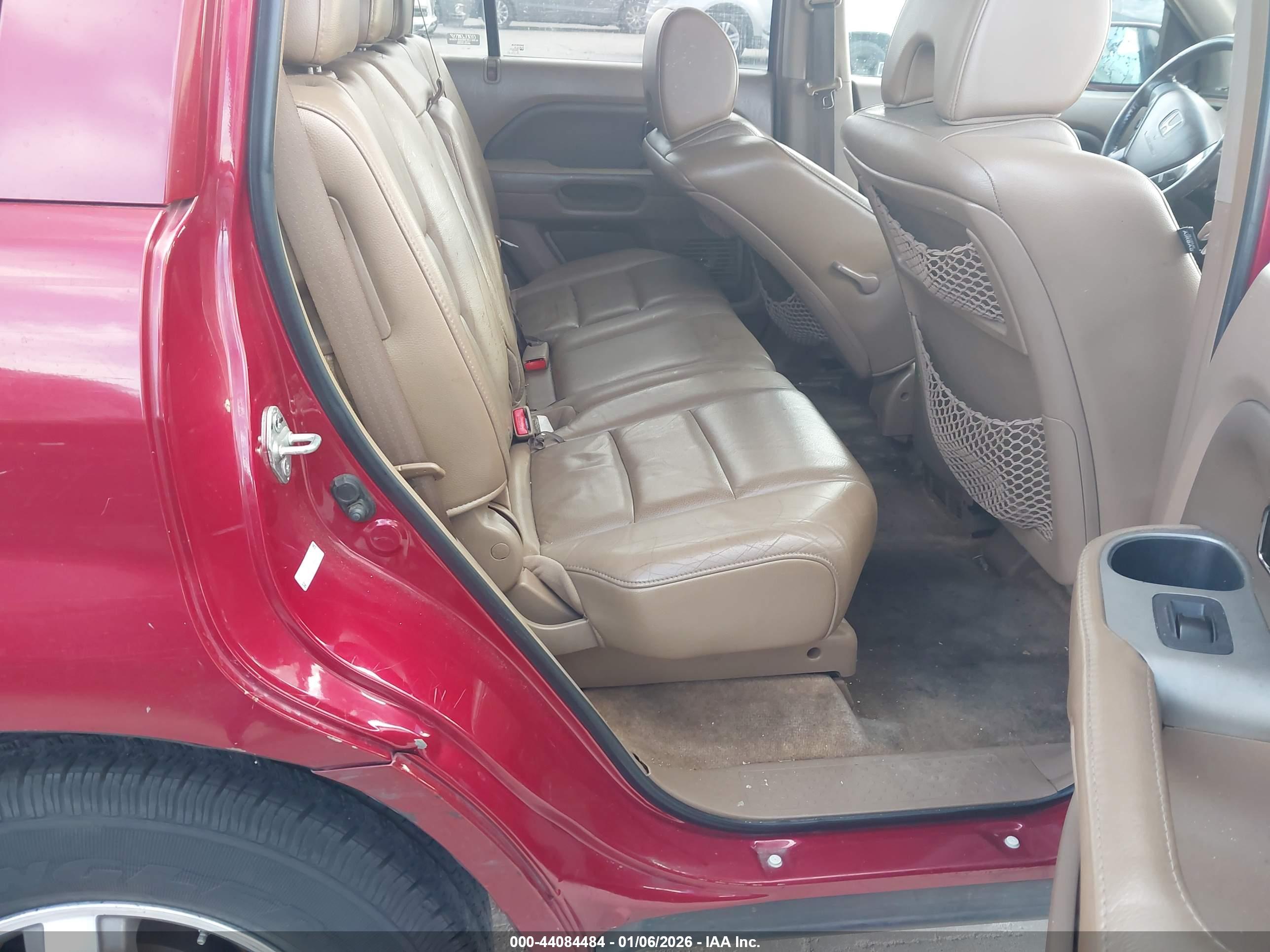 HONDA PILOT image 8