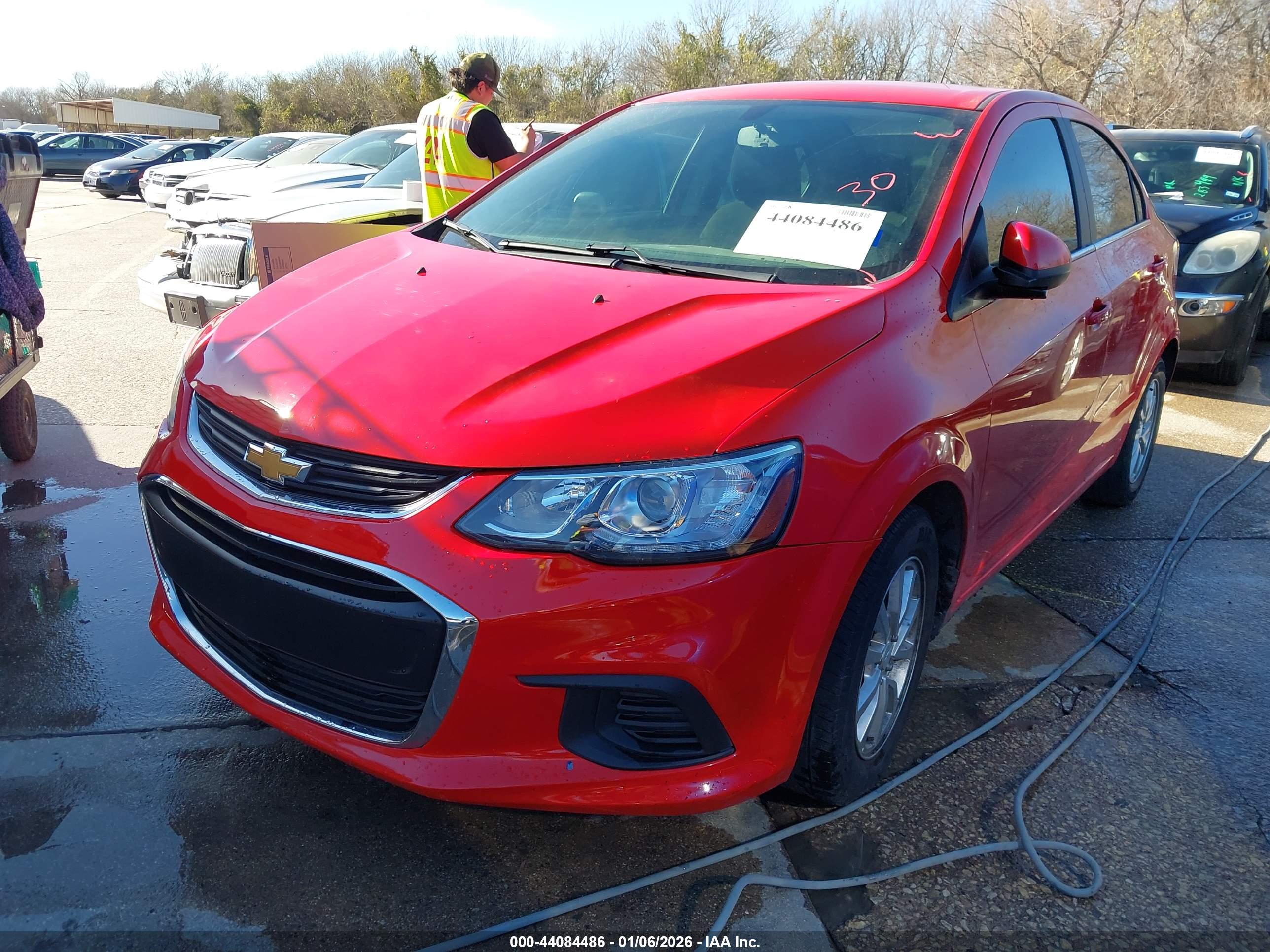 CHEVROLET SONIC image 2
