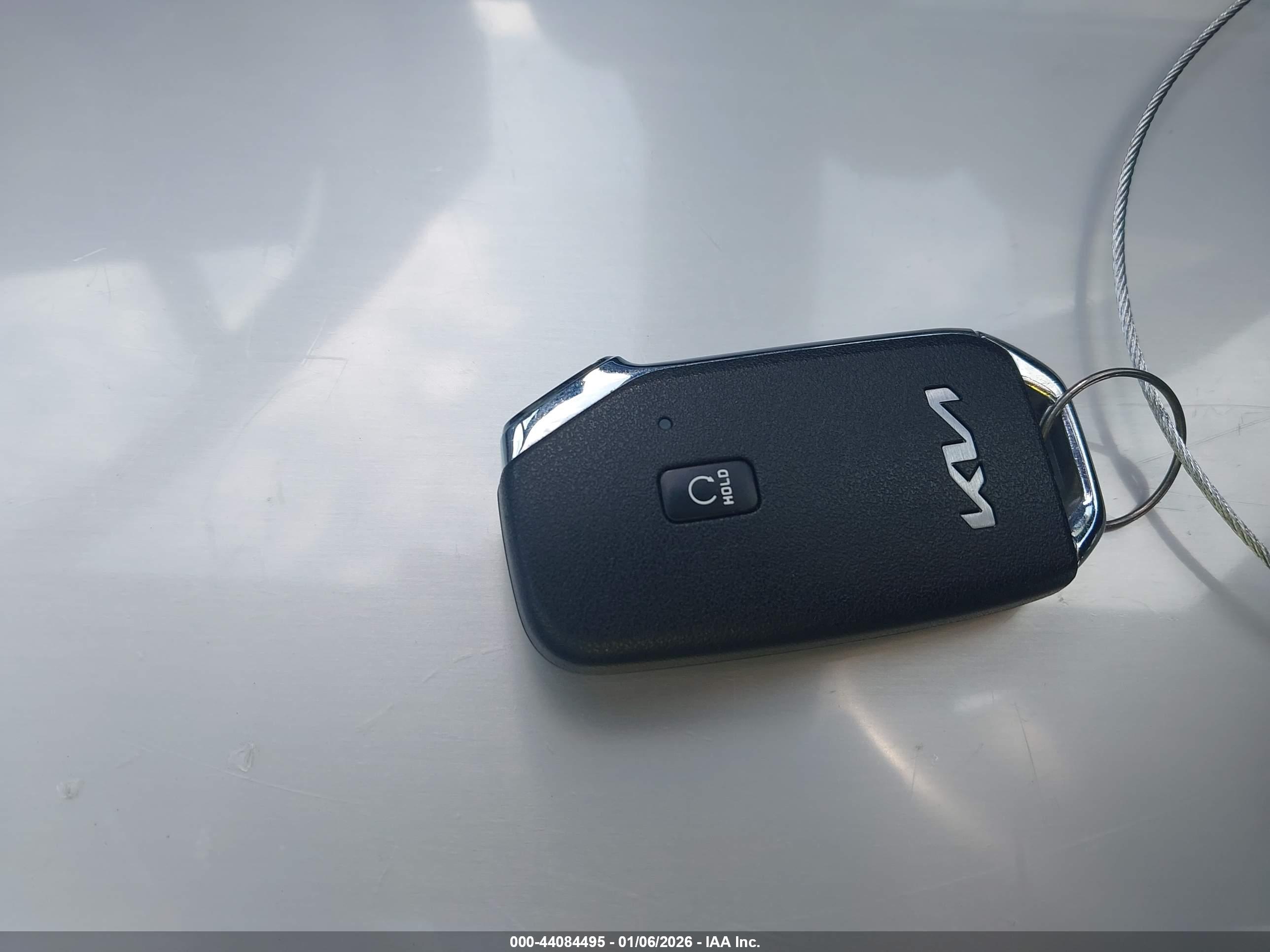 KIA SPORTAGE image 11