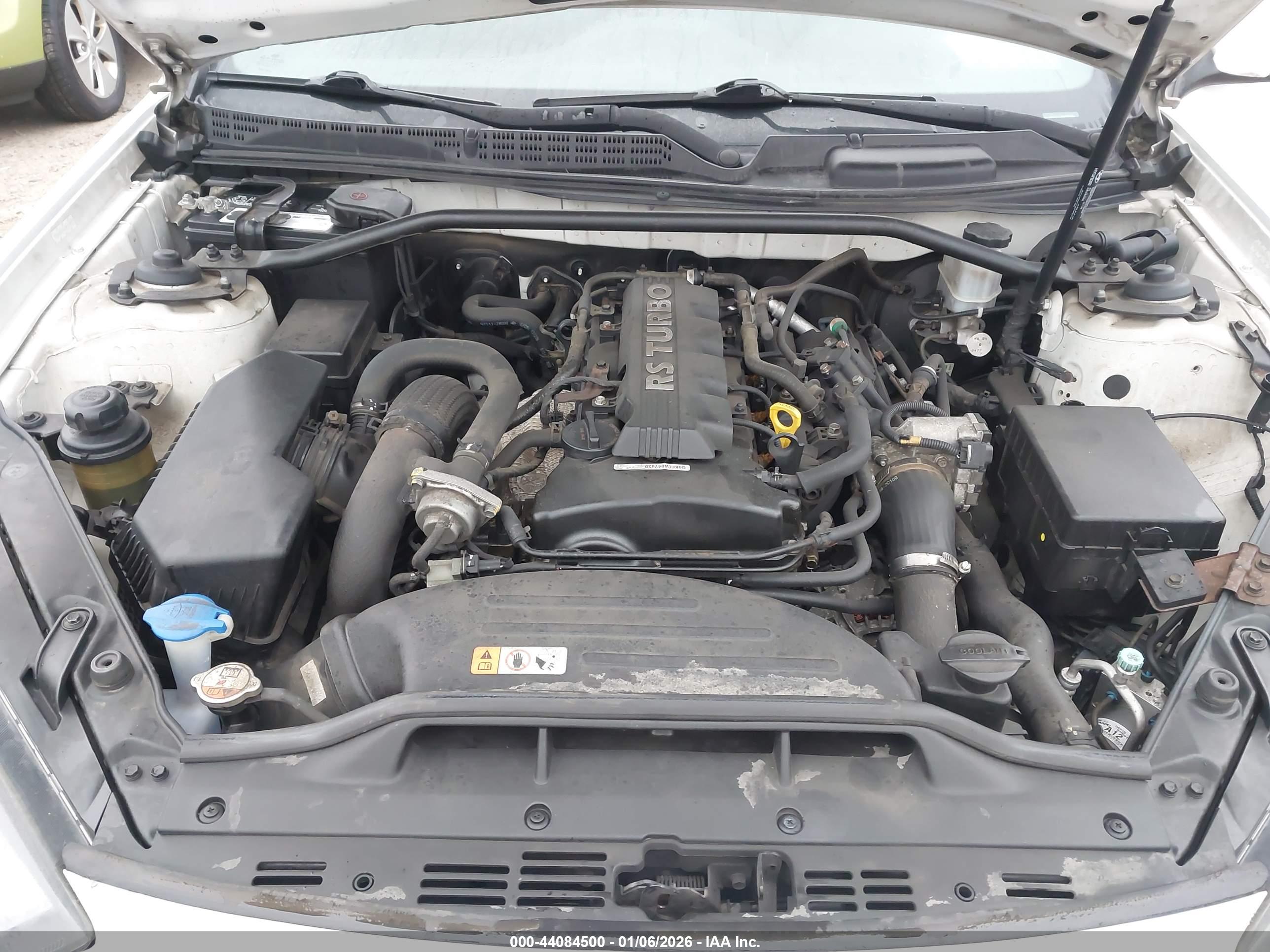 HYUNDAI GENESIS image 10
