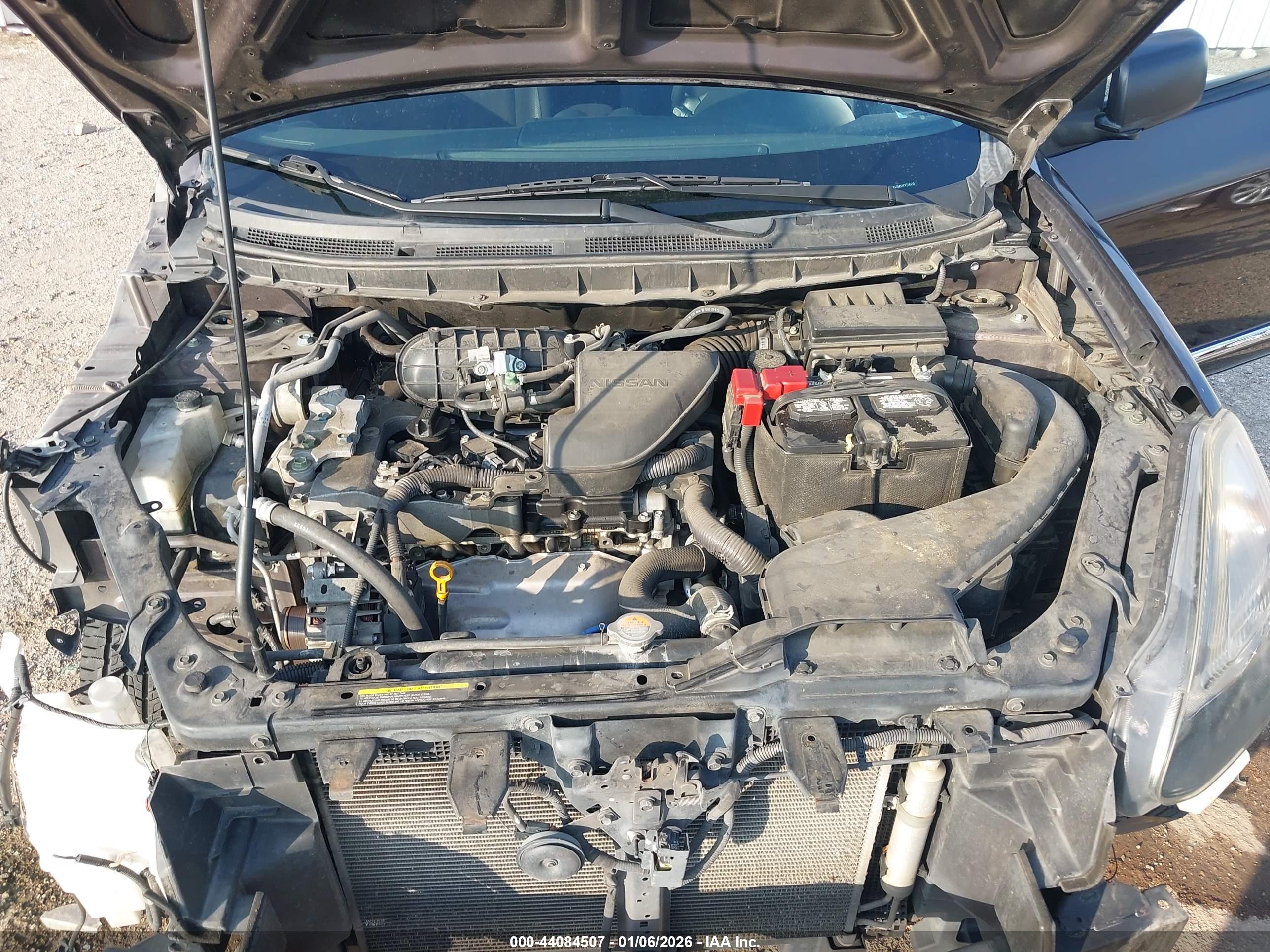 NISSAN ROGUE image 10