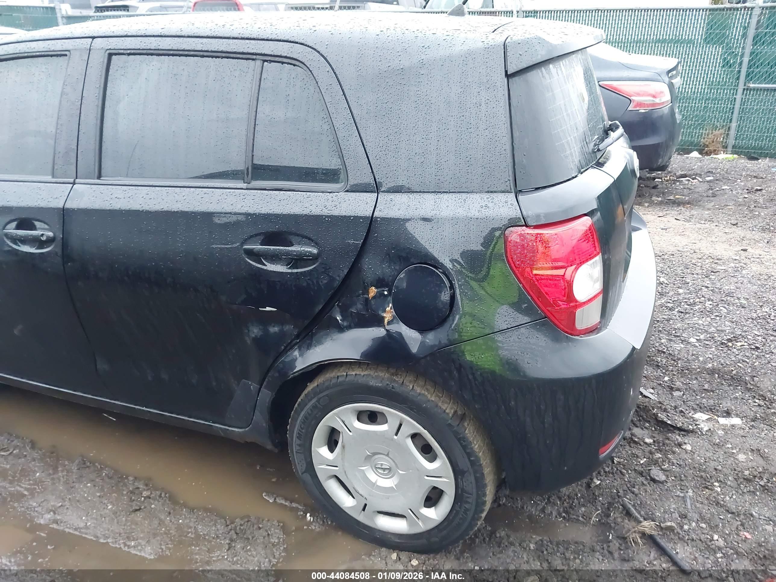 SCION XD image 6