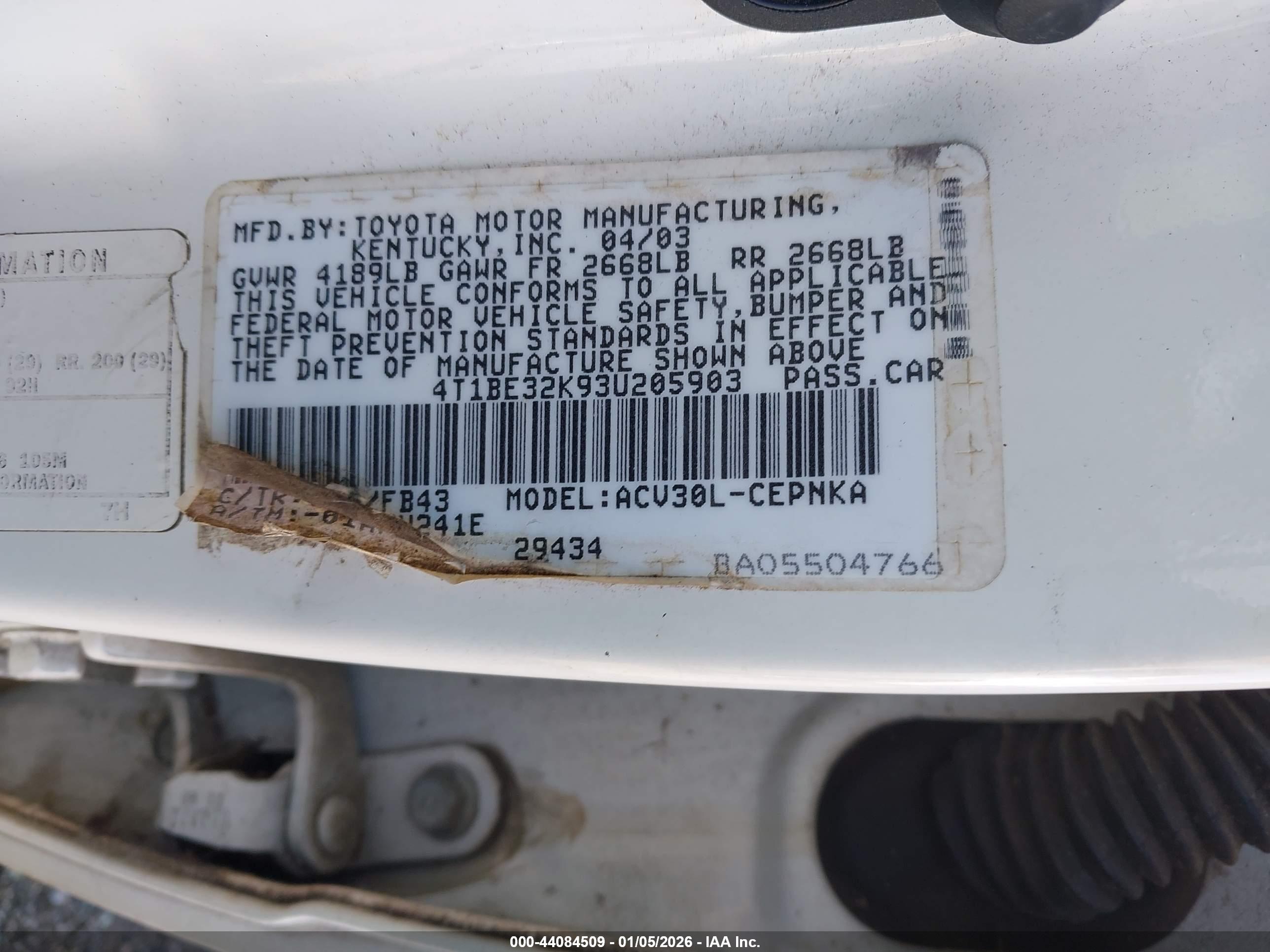 TOYOTA CAMRY image 9