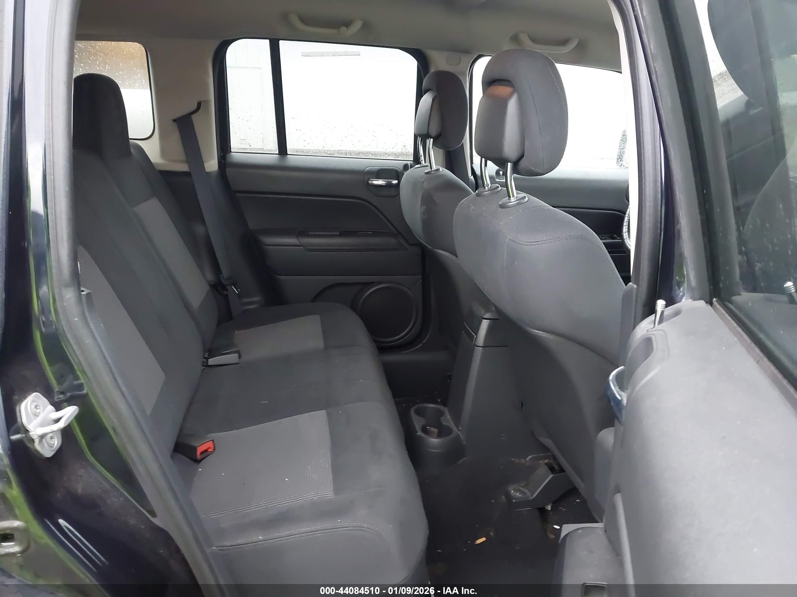 JEEP PATRIOT image 8