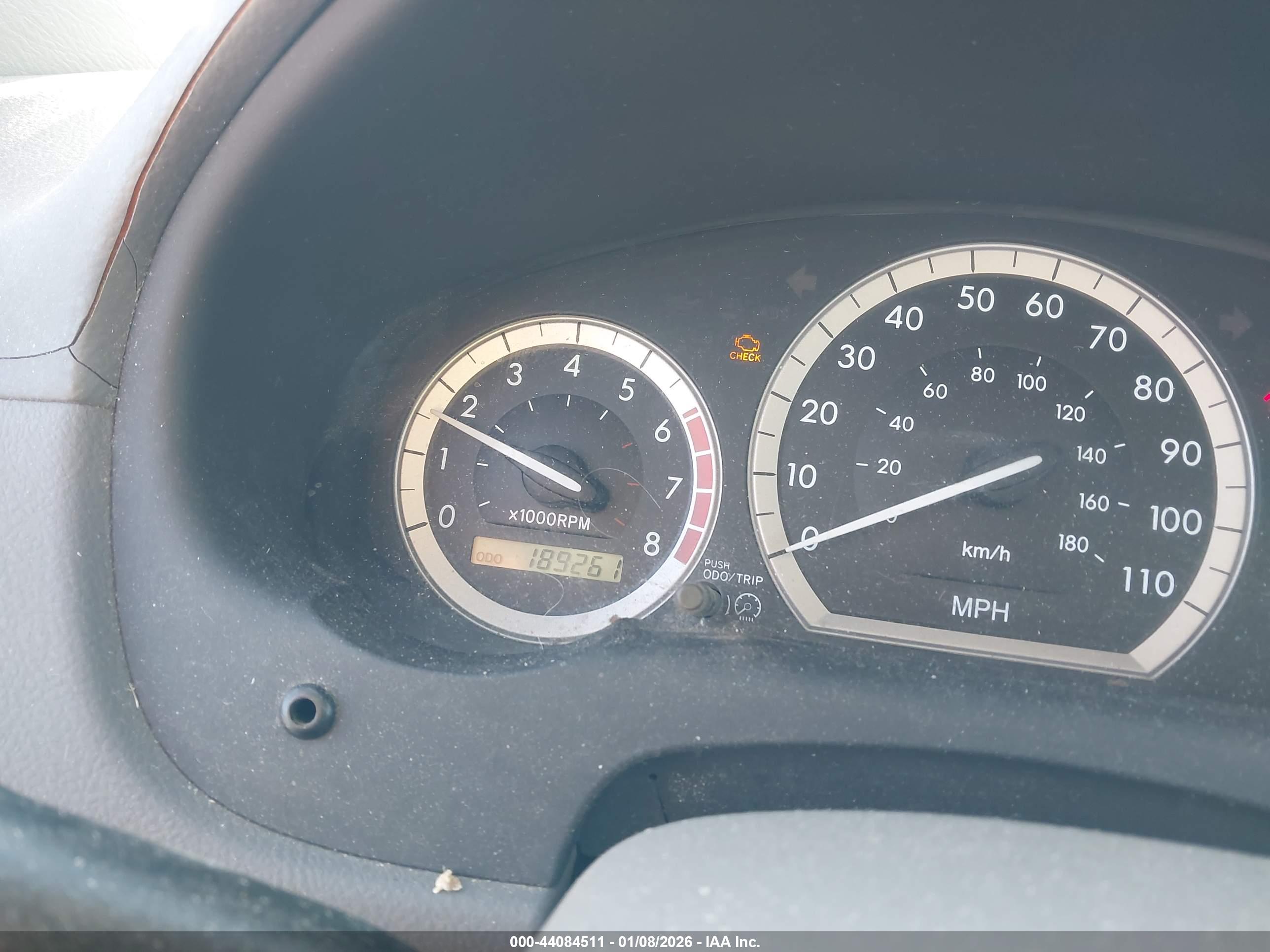 TOYOTA SIENNA image 7