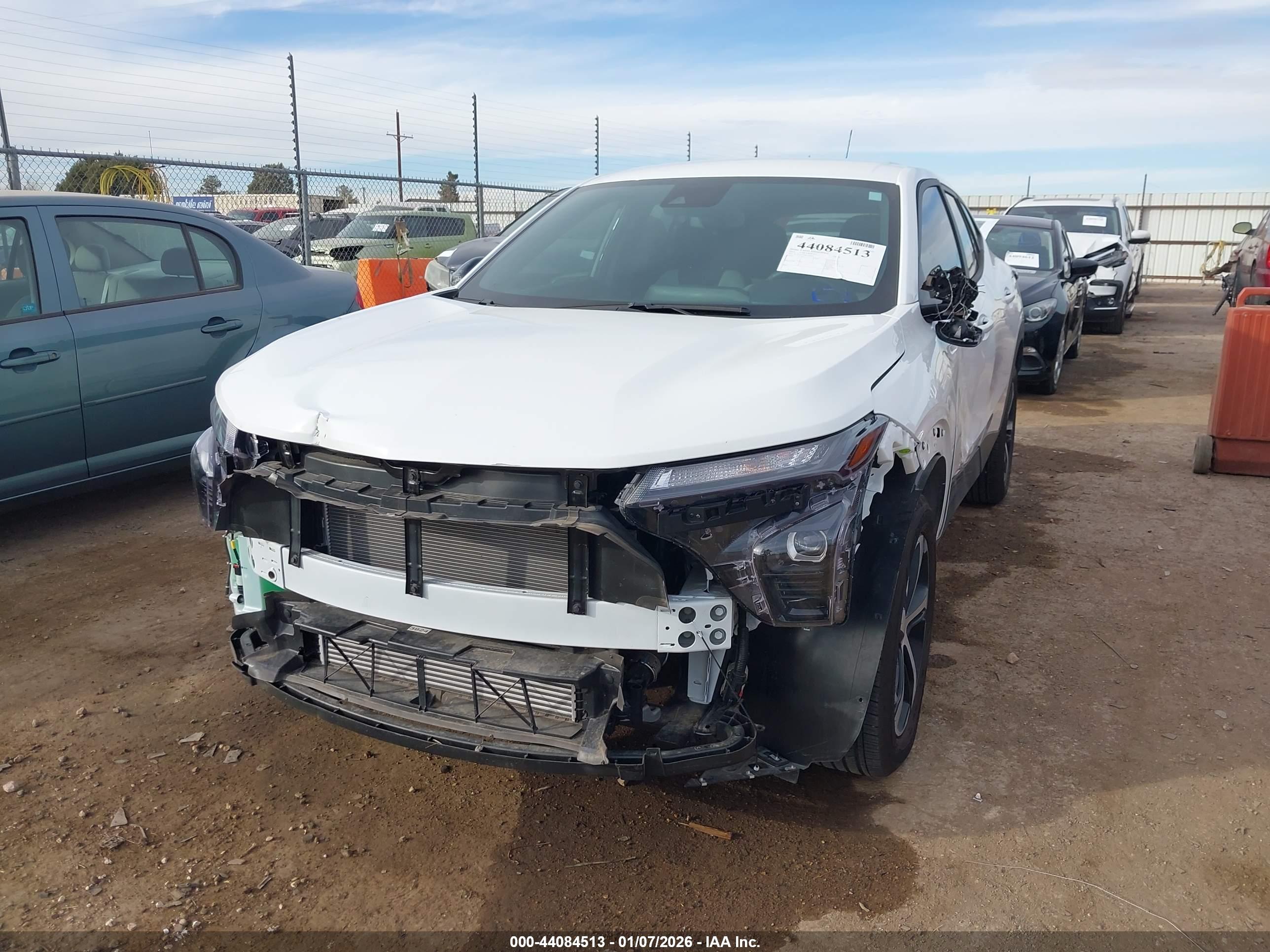 CHEVROLET TRAX image 6
