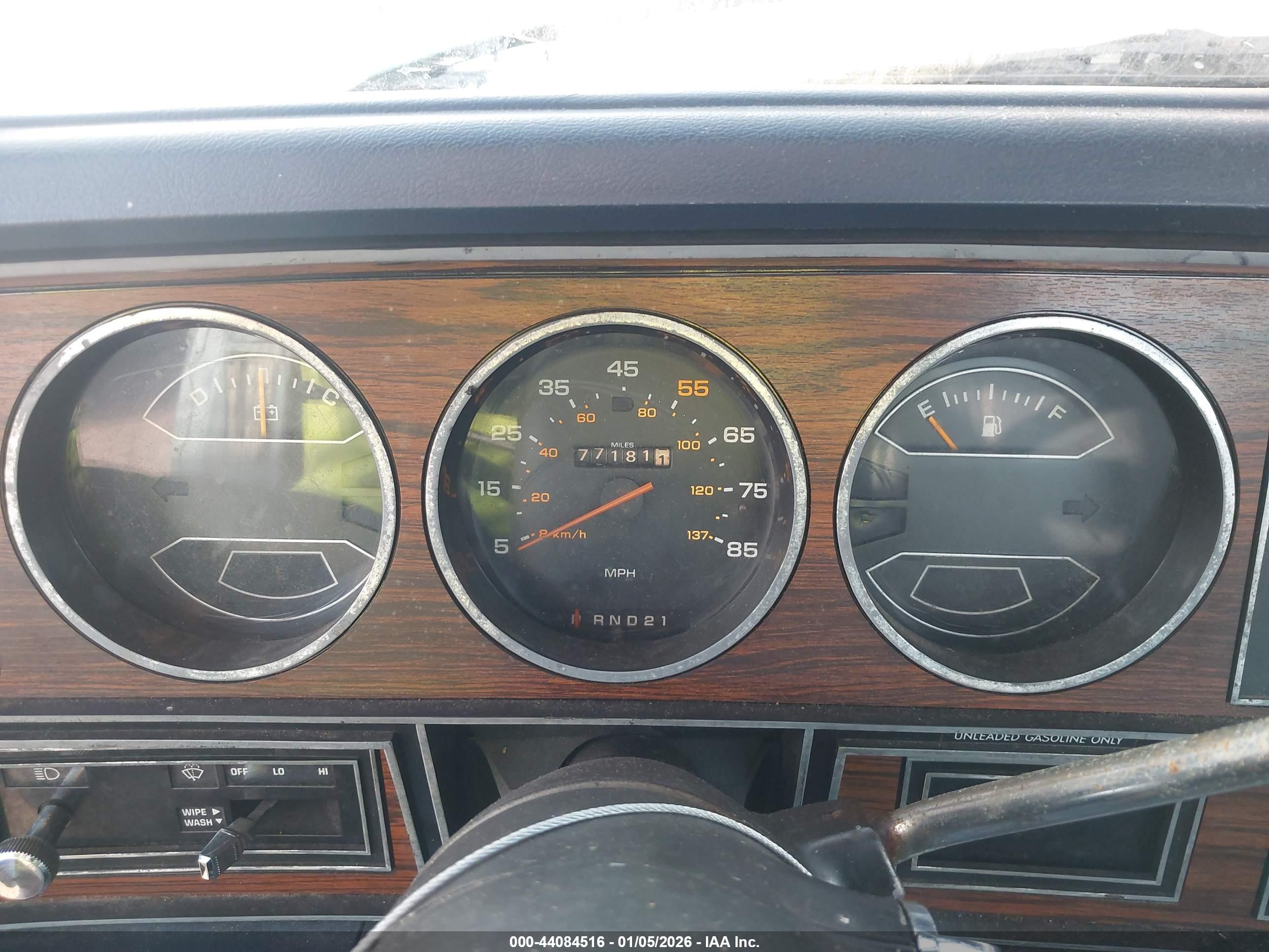 DODGE D-SERIES image 7