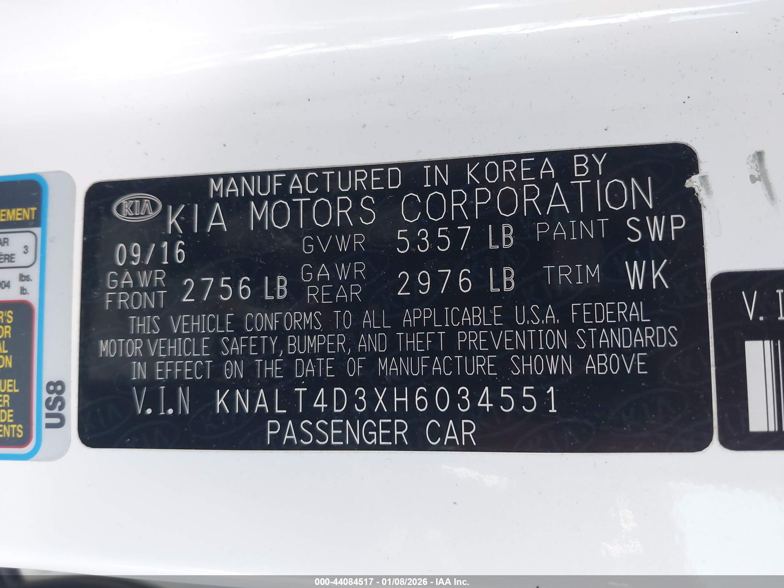 KIA K900 image 9