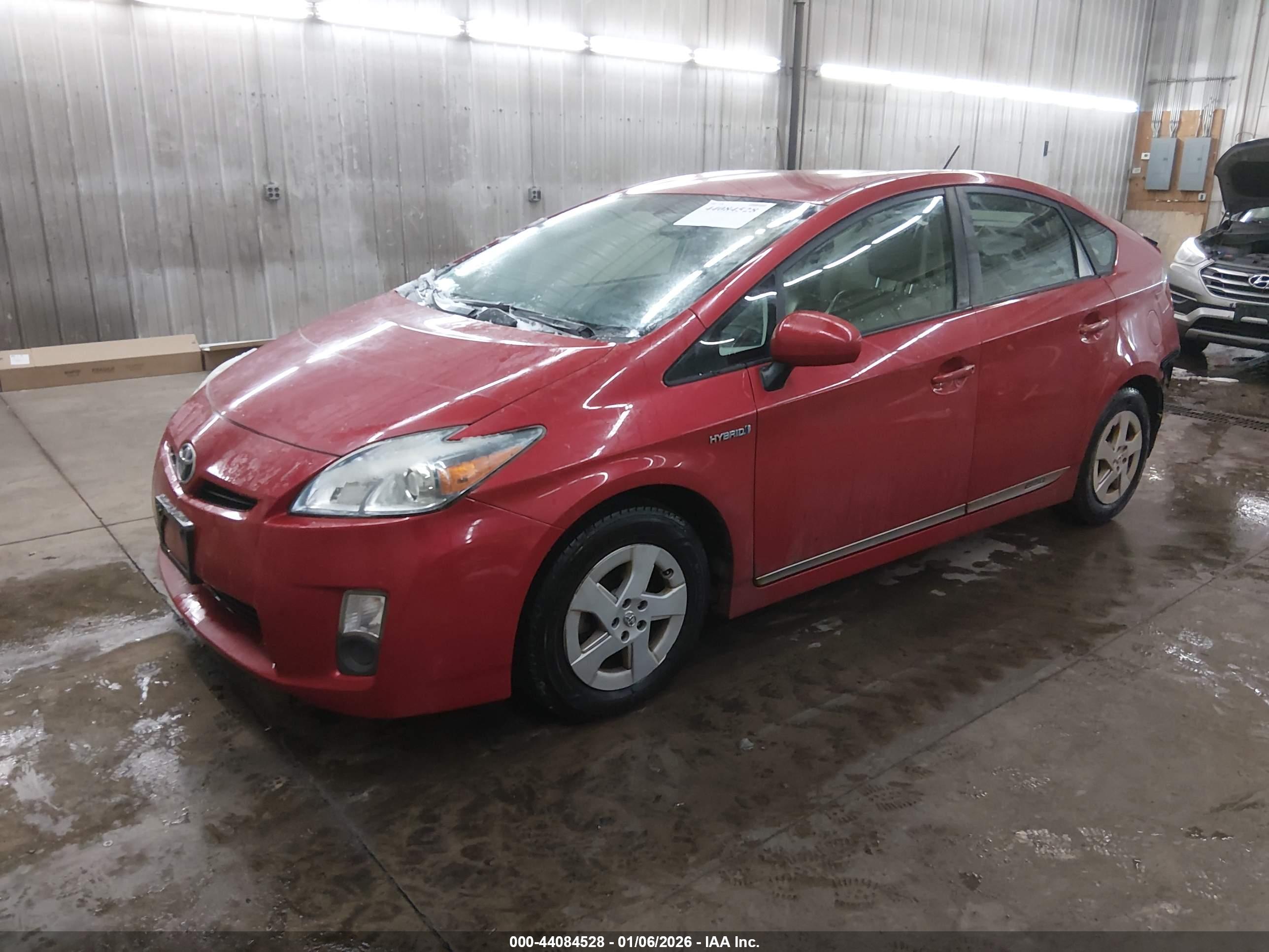 TOYOTA PRIUS image 2