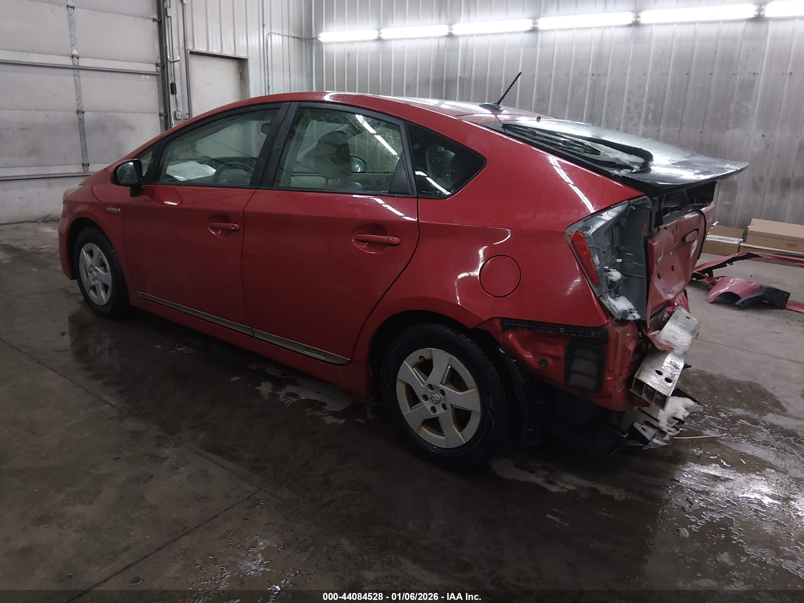 TOYOTA PRIUS image 3