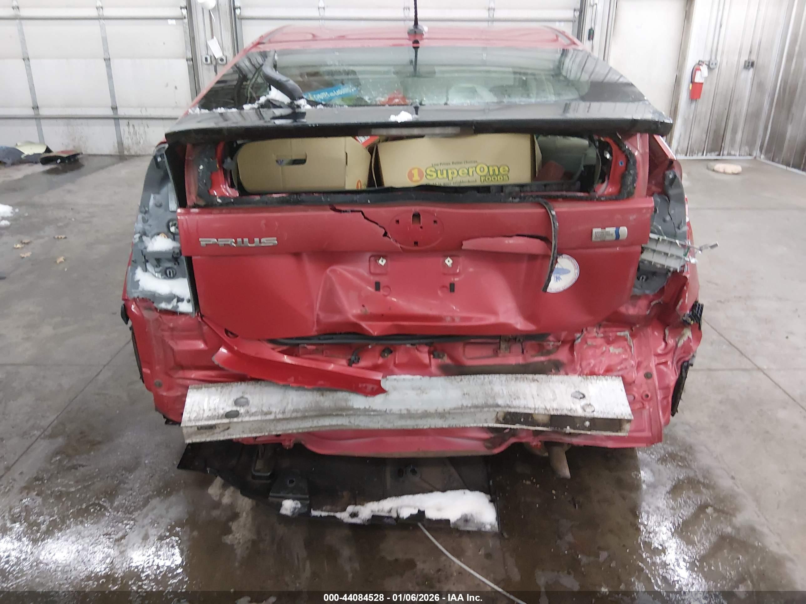 TOYOTA PRIUS image 6