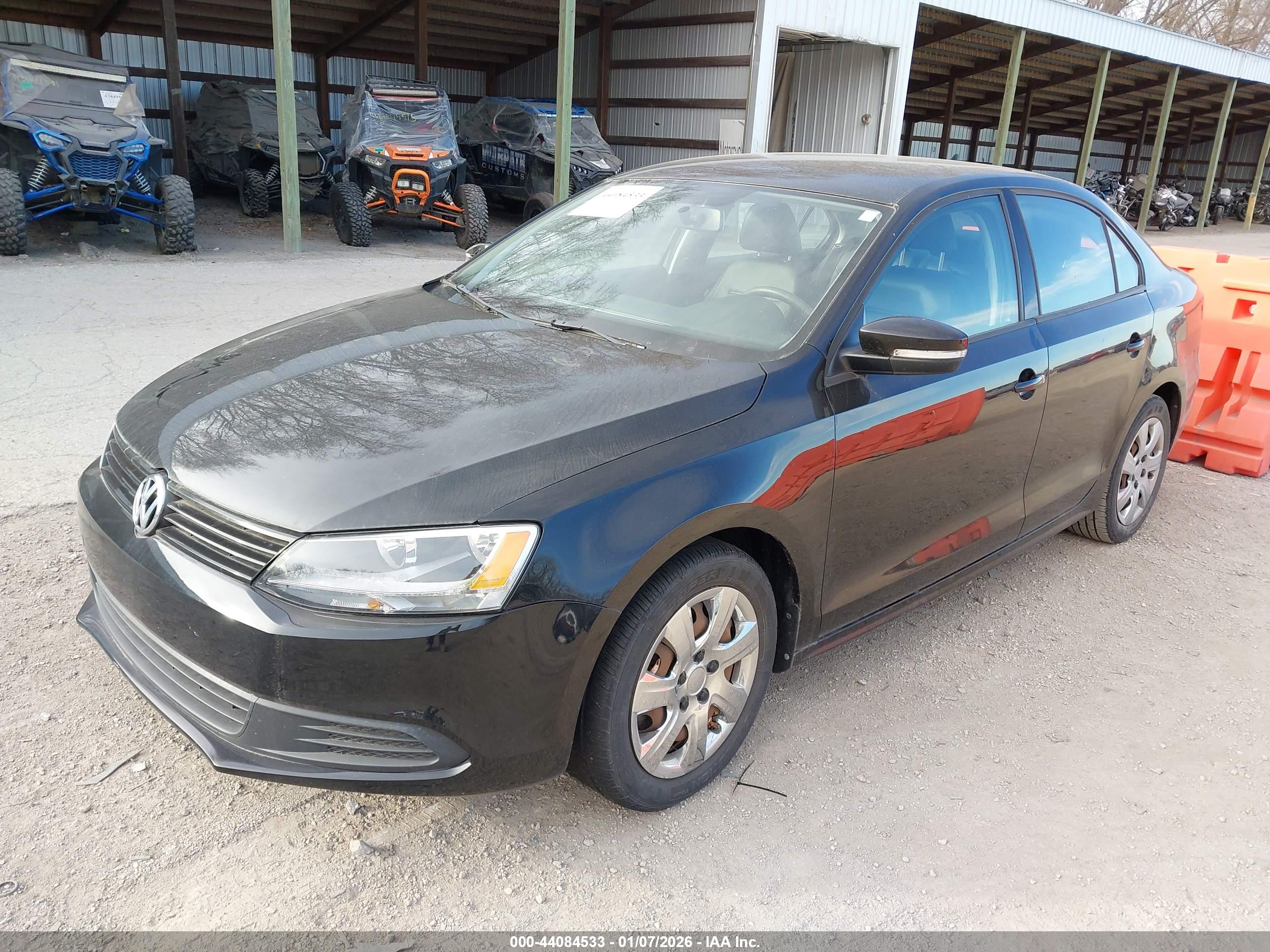 VOLKSWAGEN JETTA image 2
