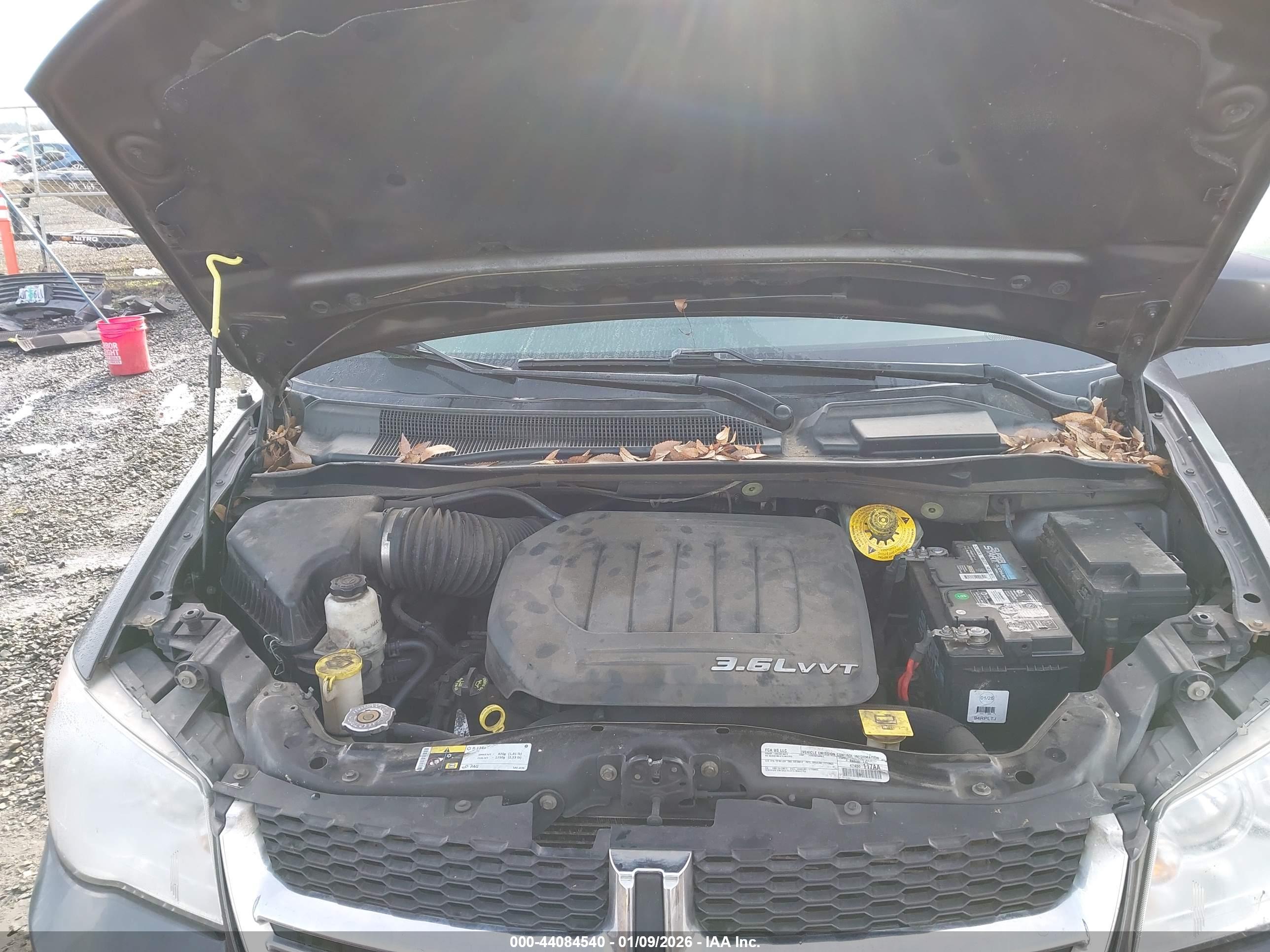 DODGE GRAND image 10