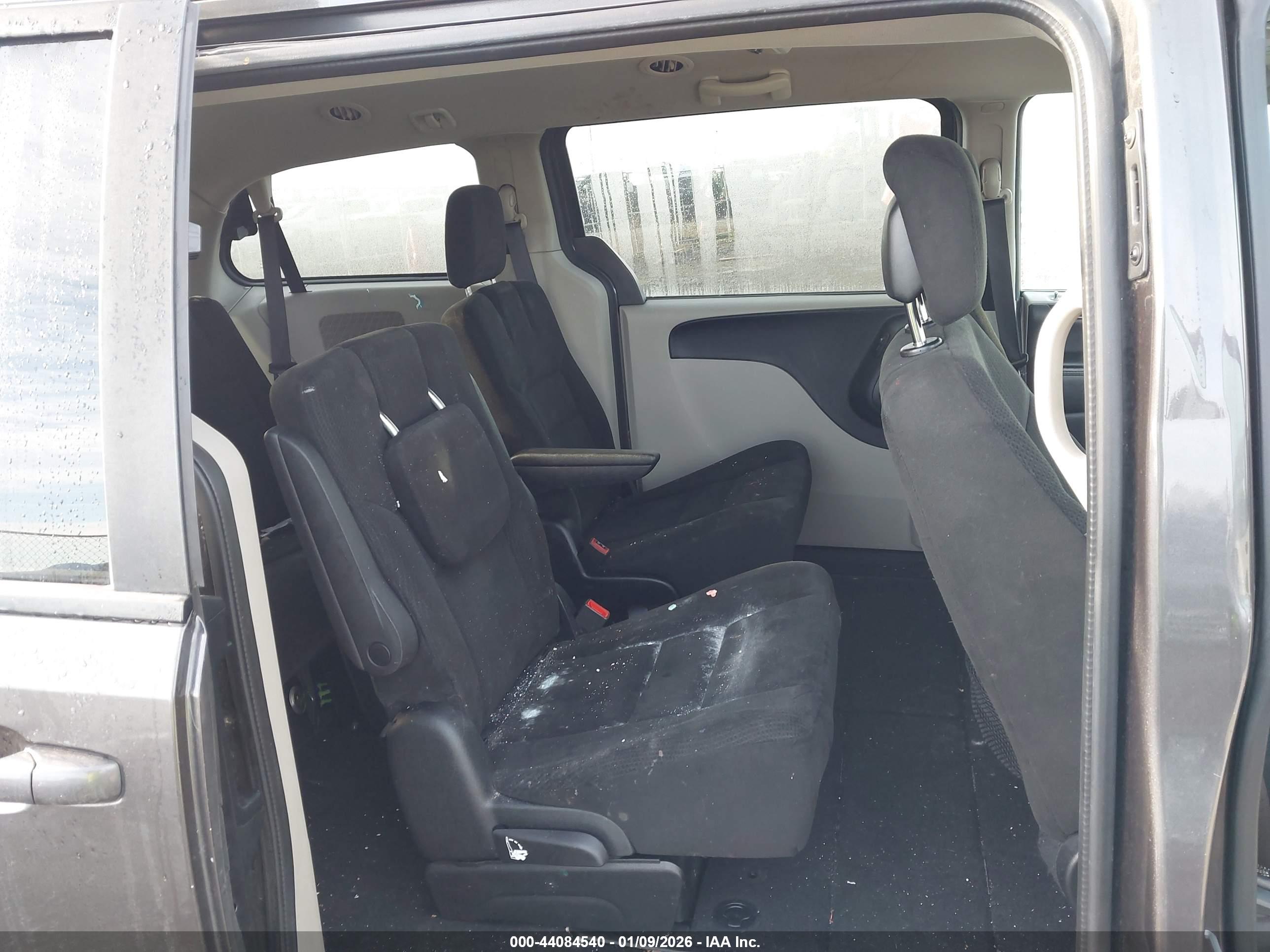 DODGE GRAND image 8