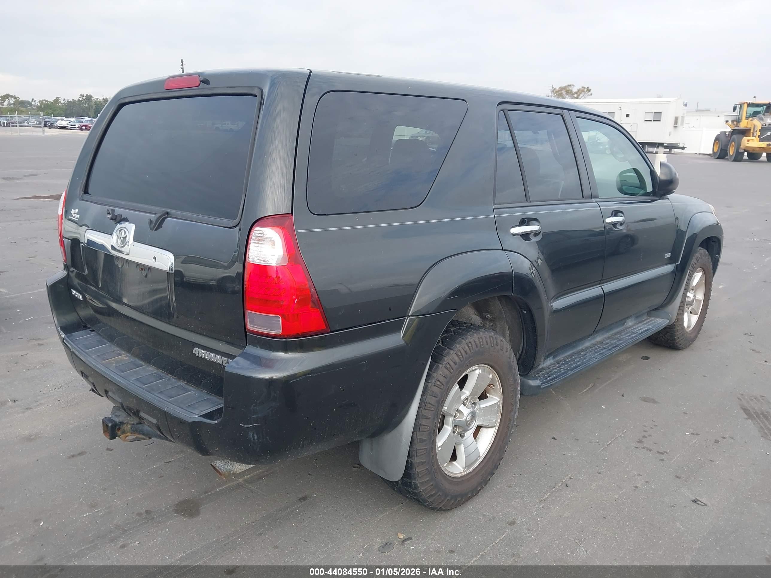 TOYOTA 4RUNNER image 4