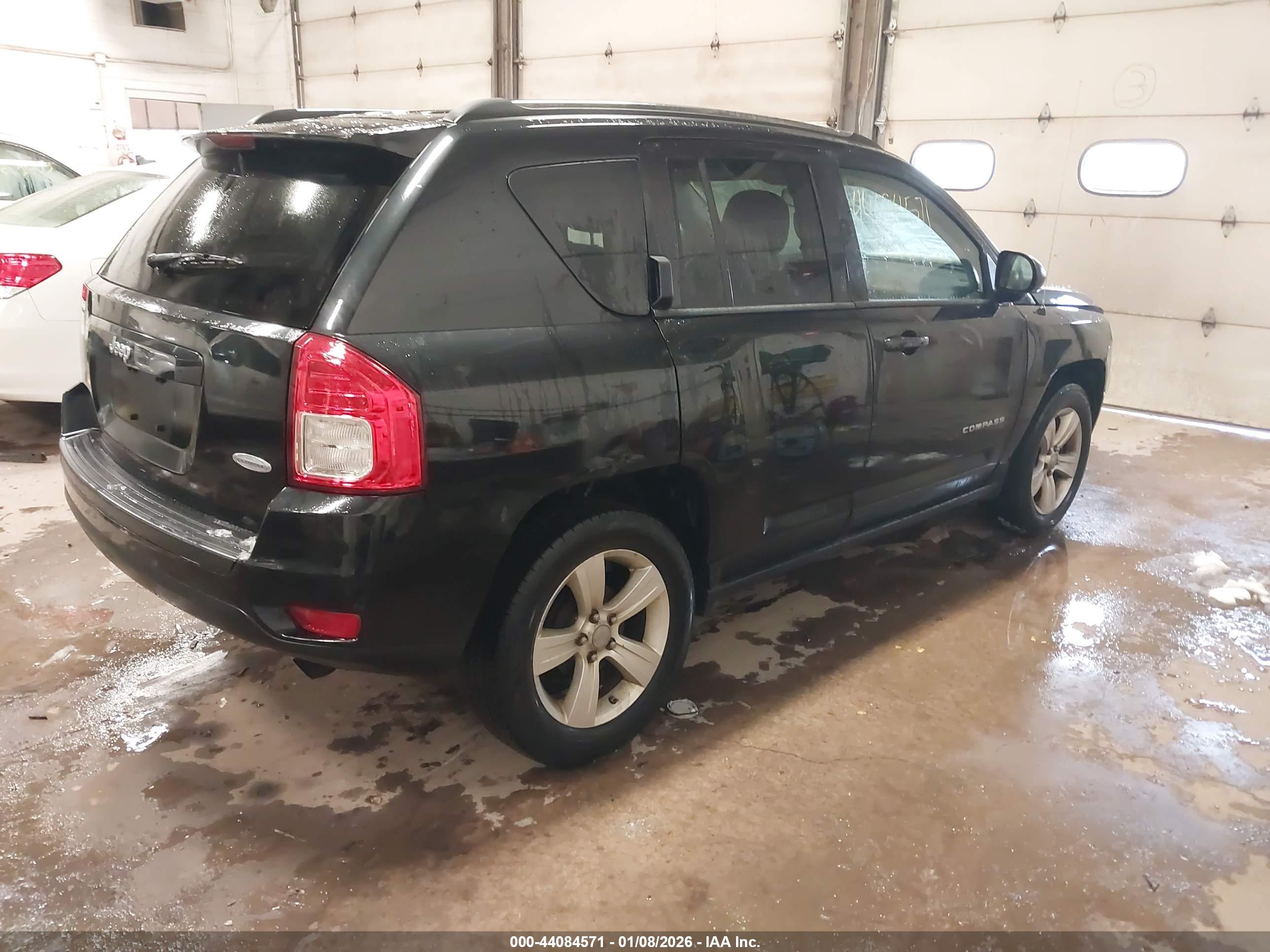 JEEP COMPASS image 4