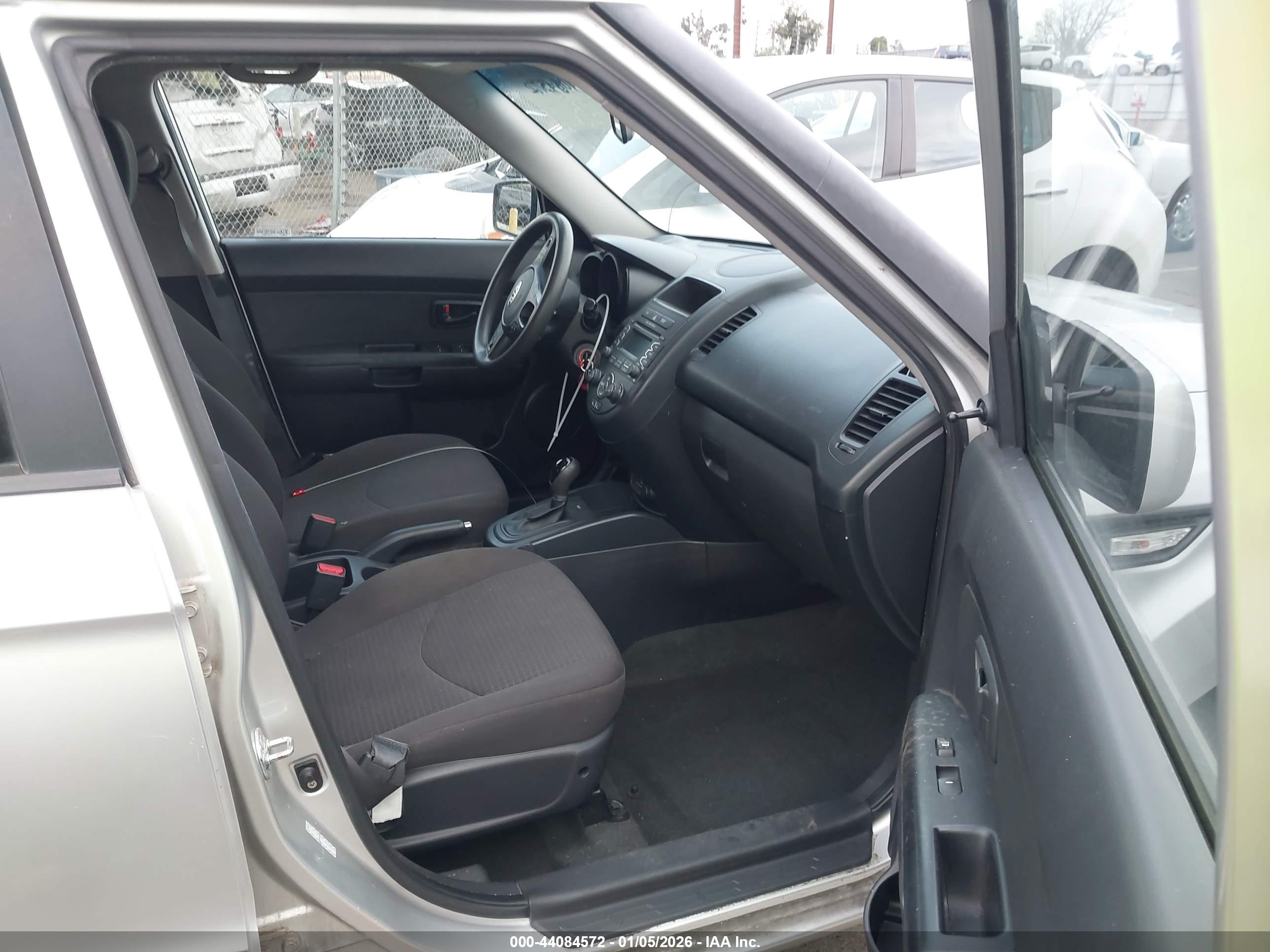 KIA SOUL image 5