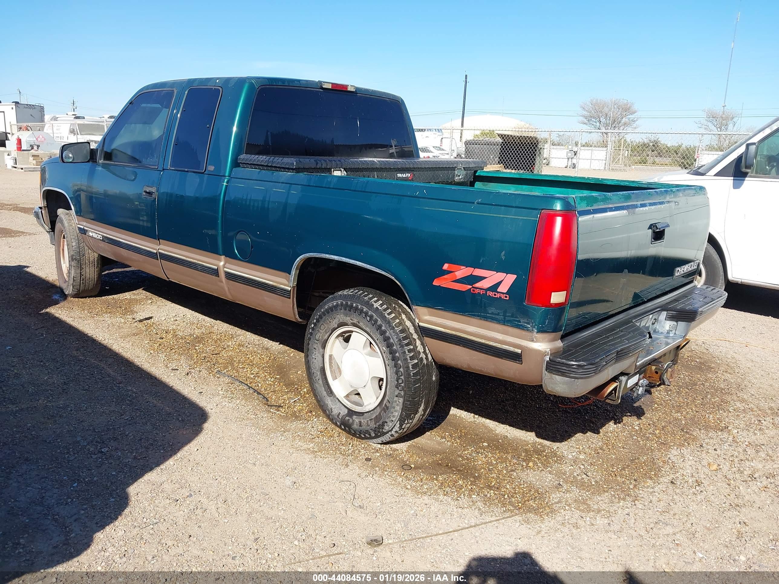 CHEVROLET K1500 image 3