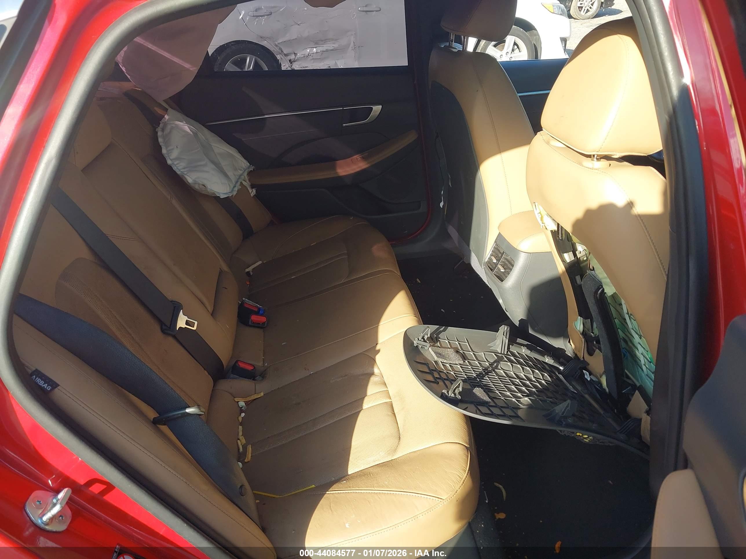 HYUNDAI SONATA image 8