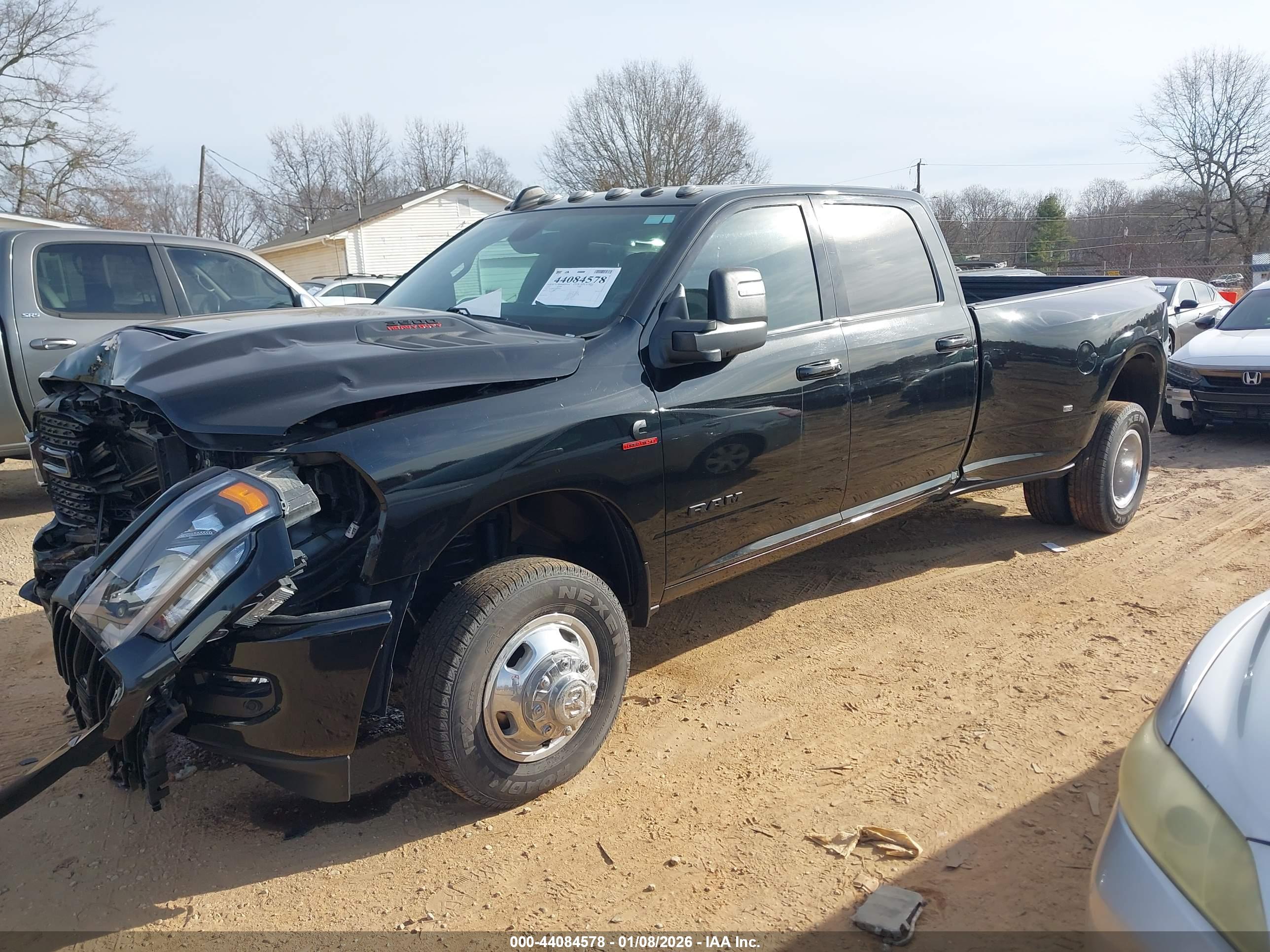 RAM 3500 image 2