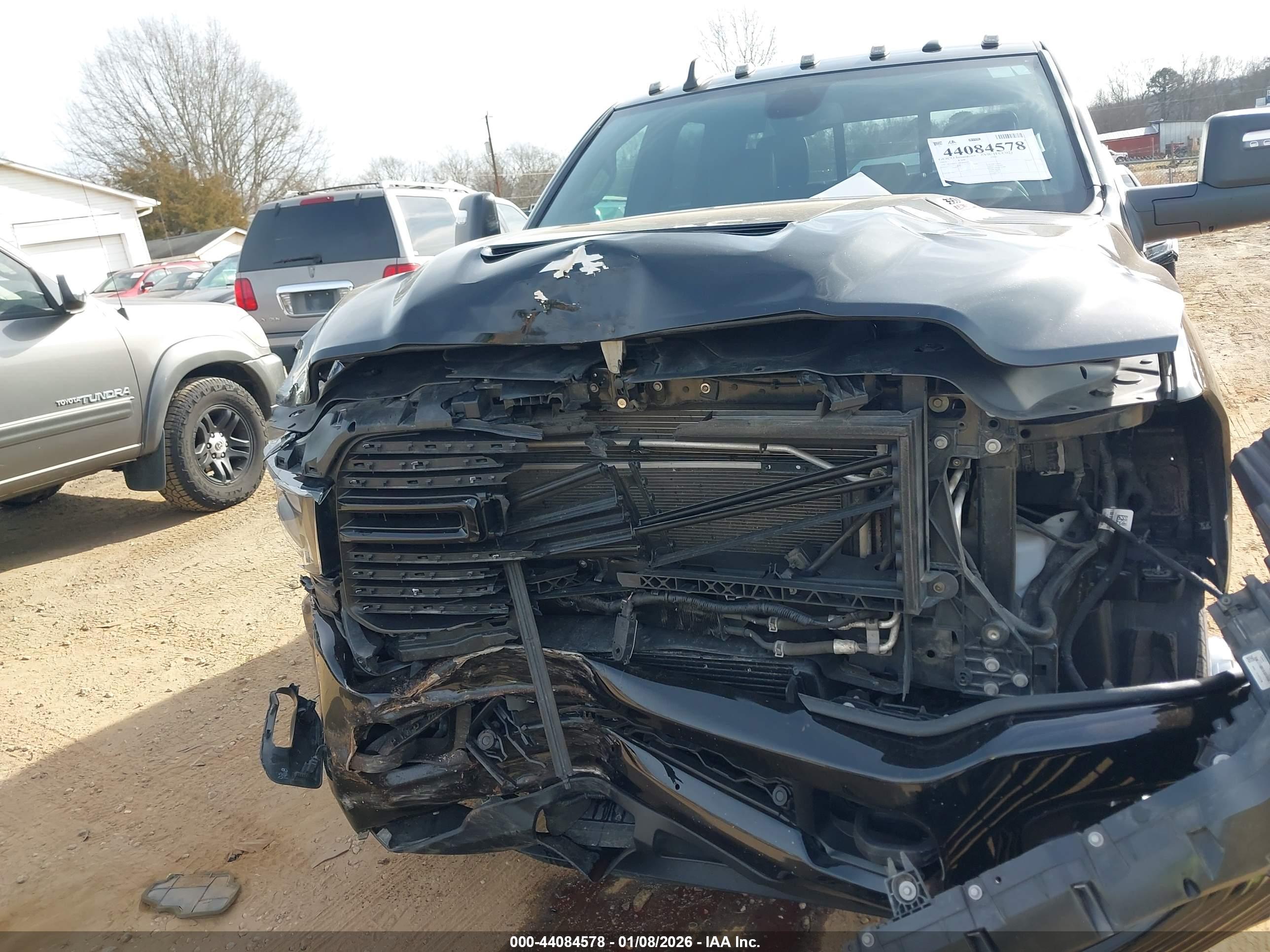 RAM 3500 image 6
