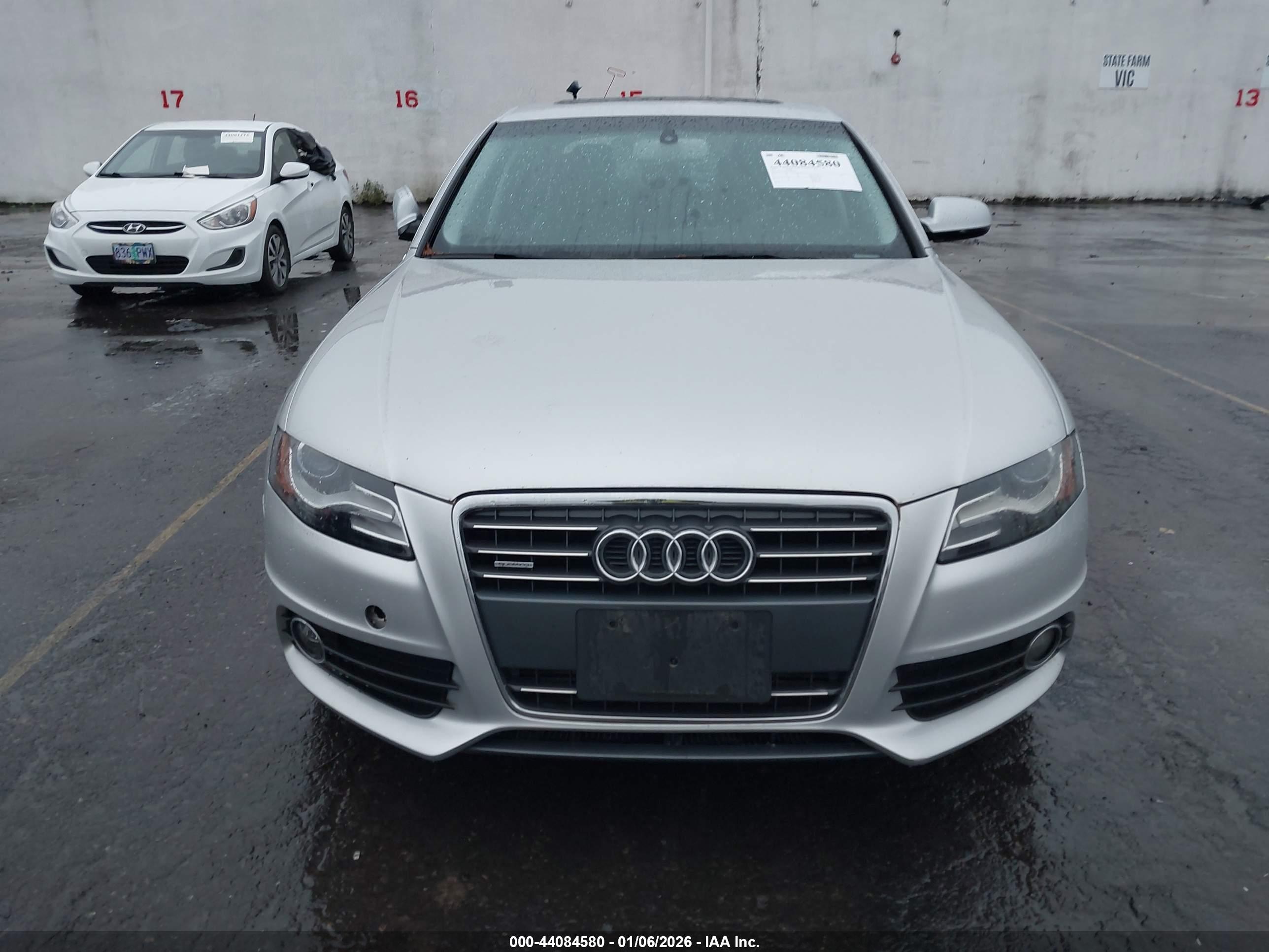AUDI A4 image 6