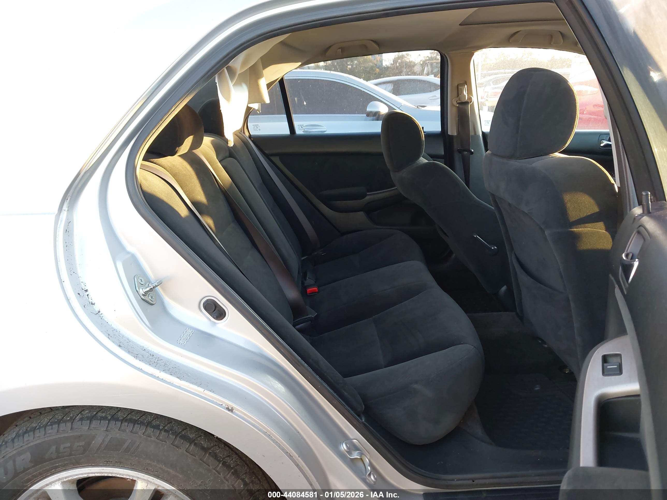 HONDA ACCORD image 8