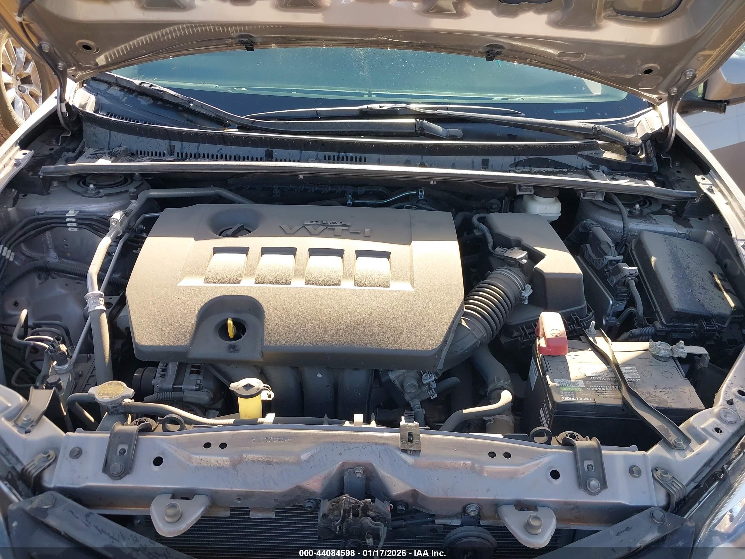 TOYOTA COROLLA image 10