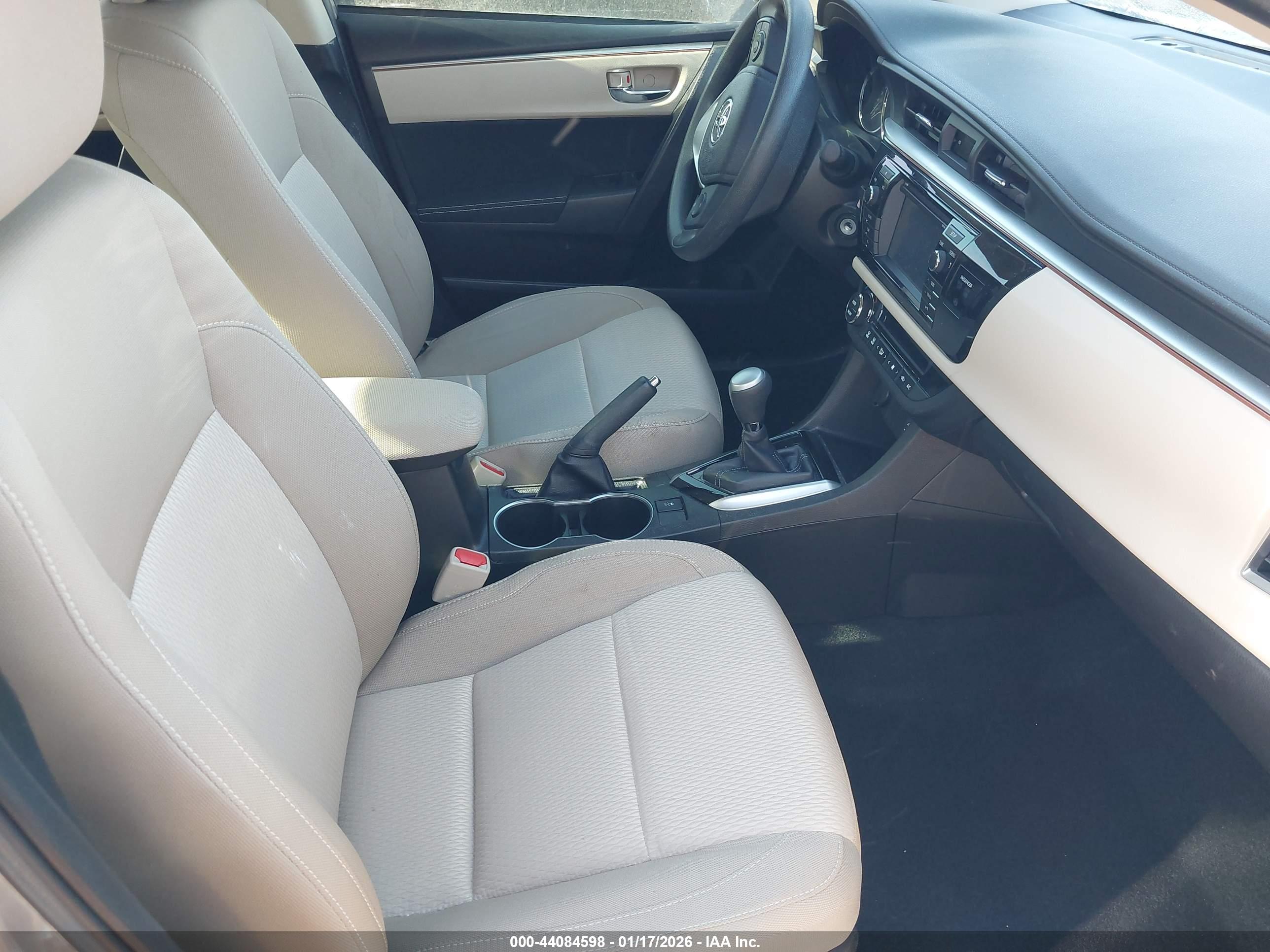 TOYOTA COROLLA image 5