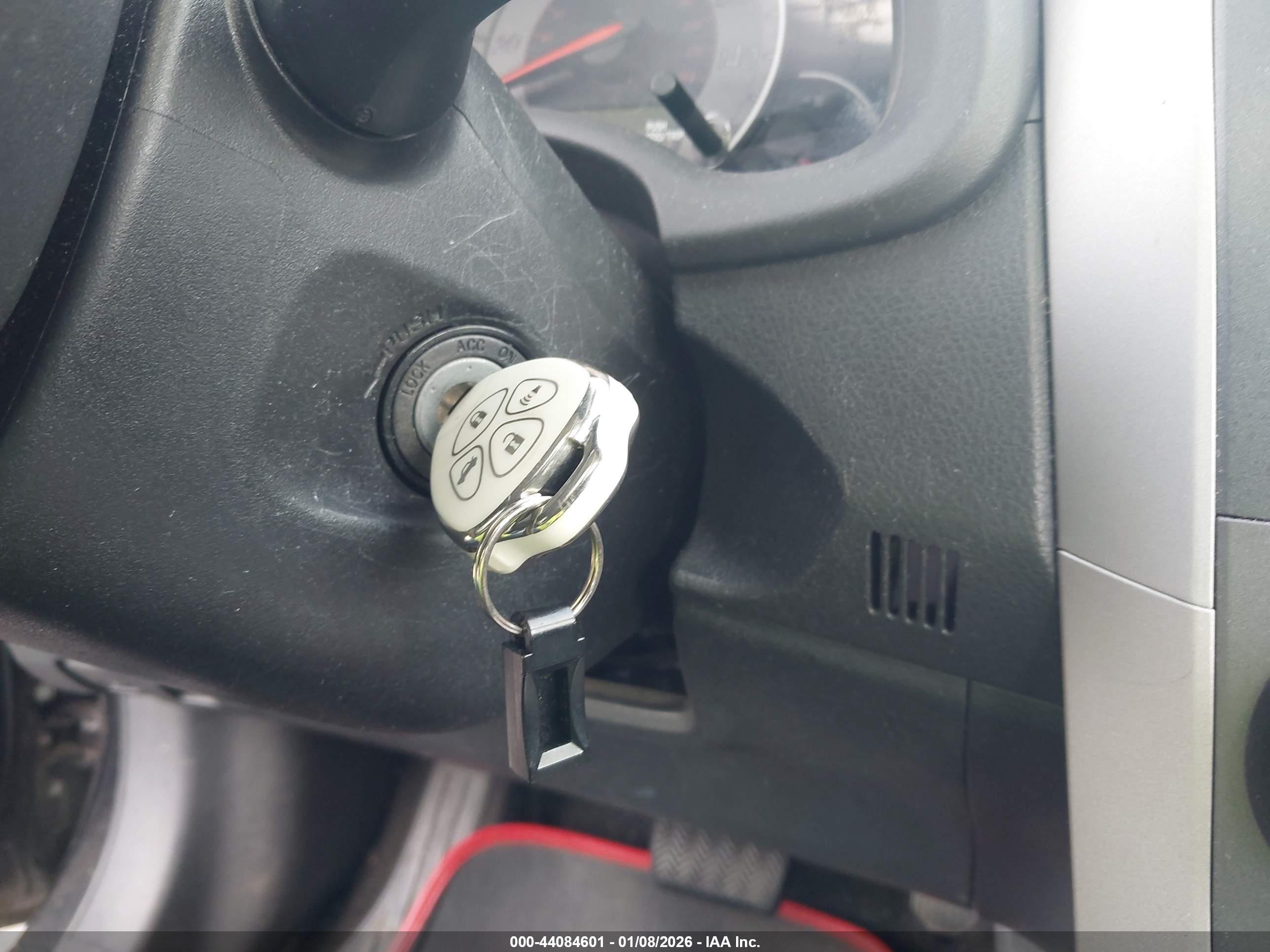 TOYOTA COROLLA image 11
