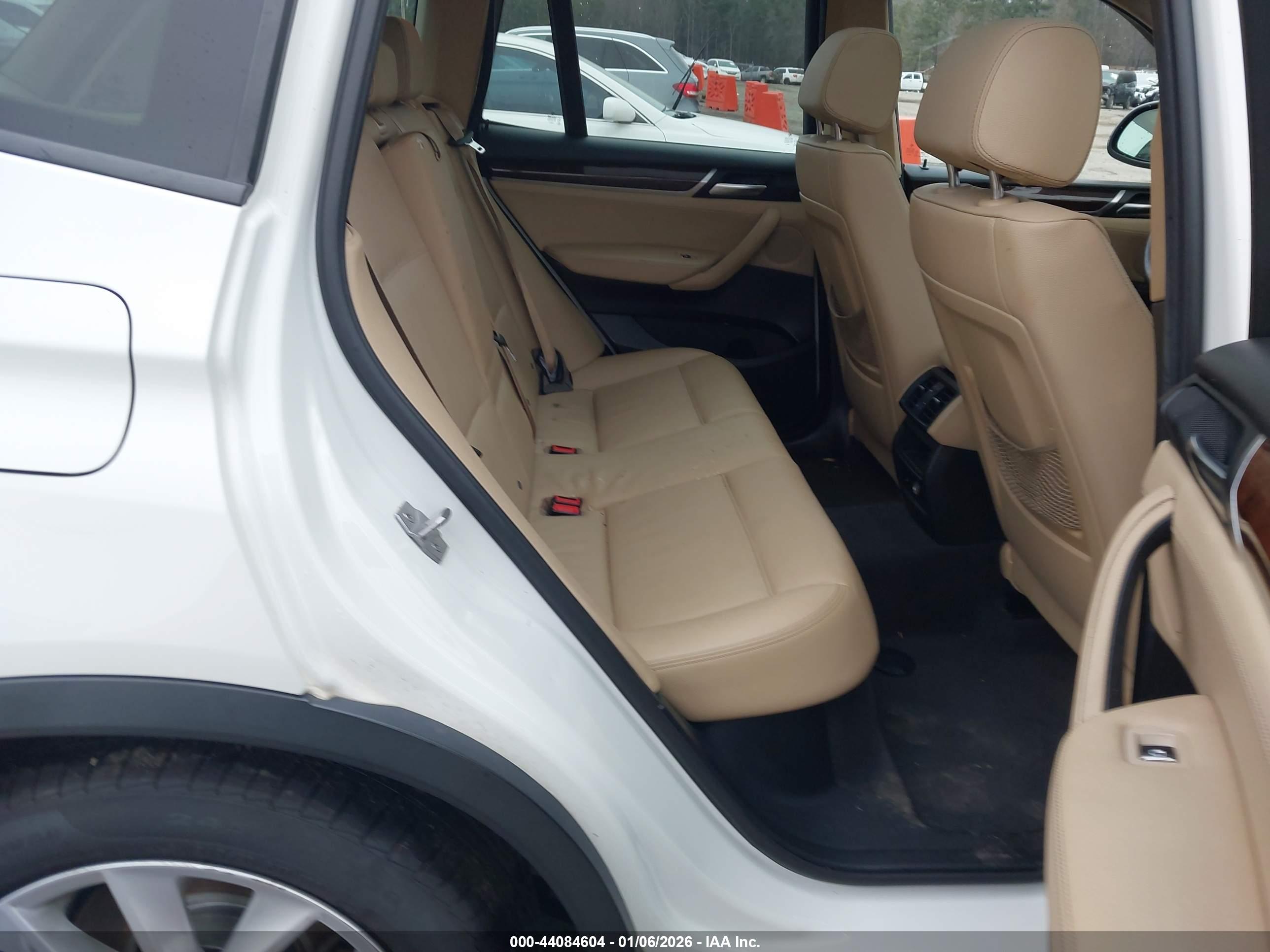 BMW X3 image 8