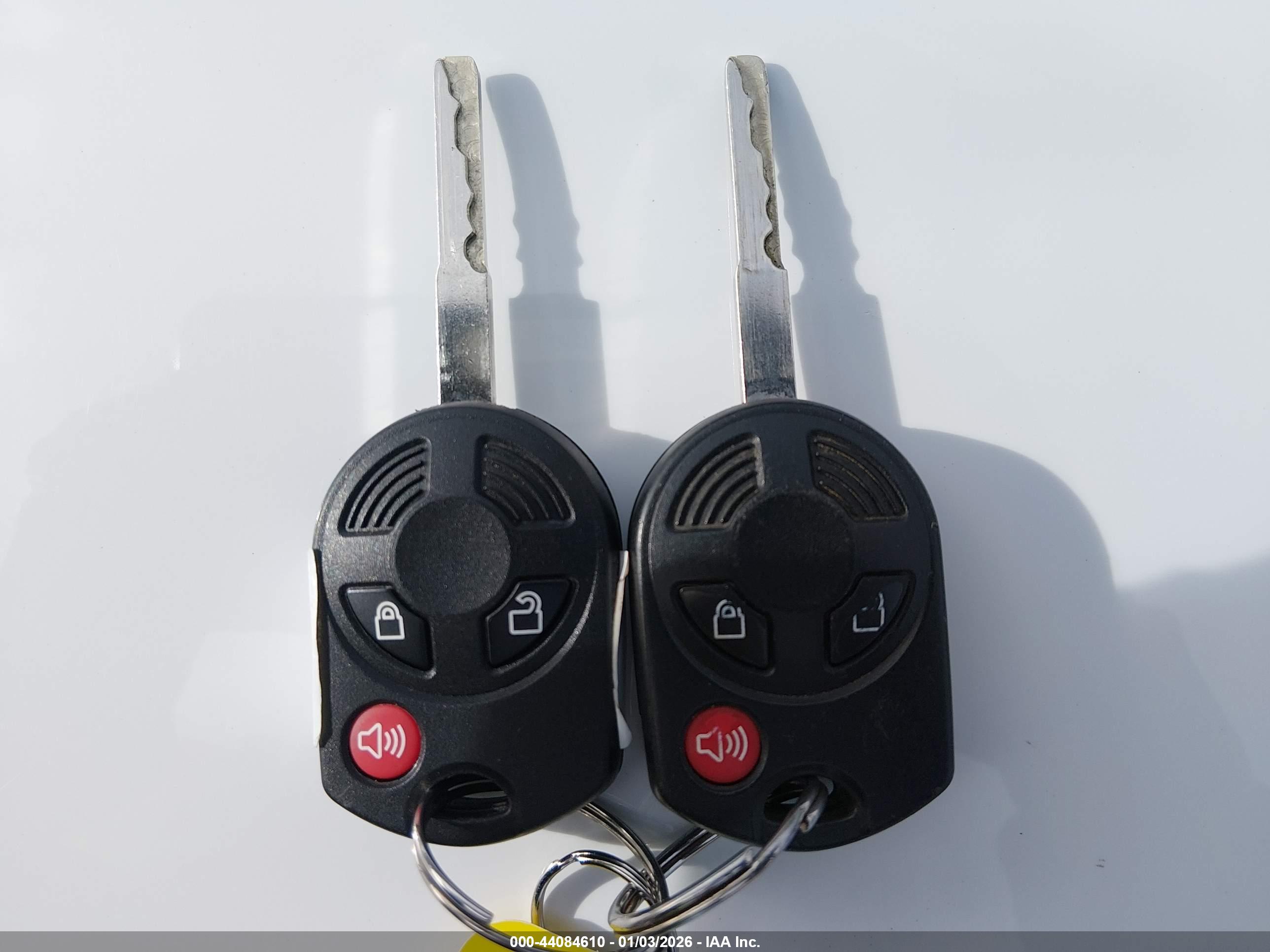 FORD ESCAPE image 11