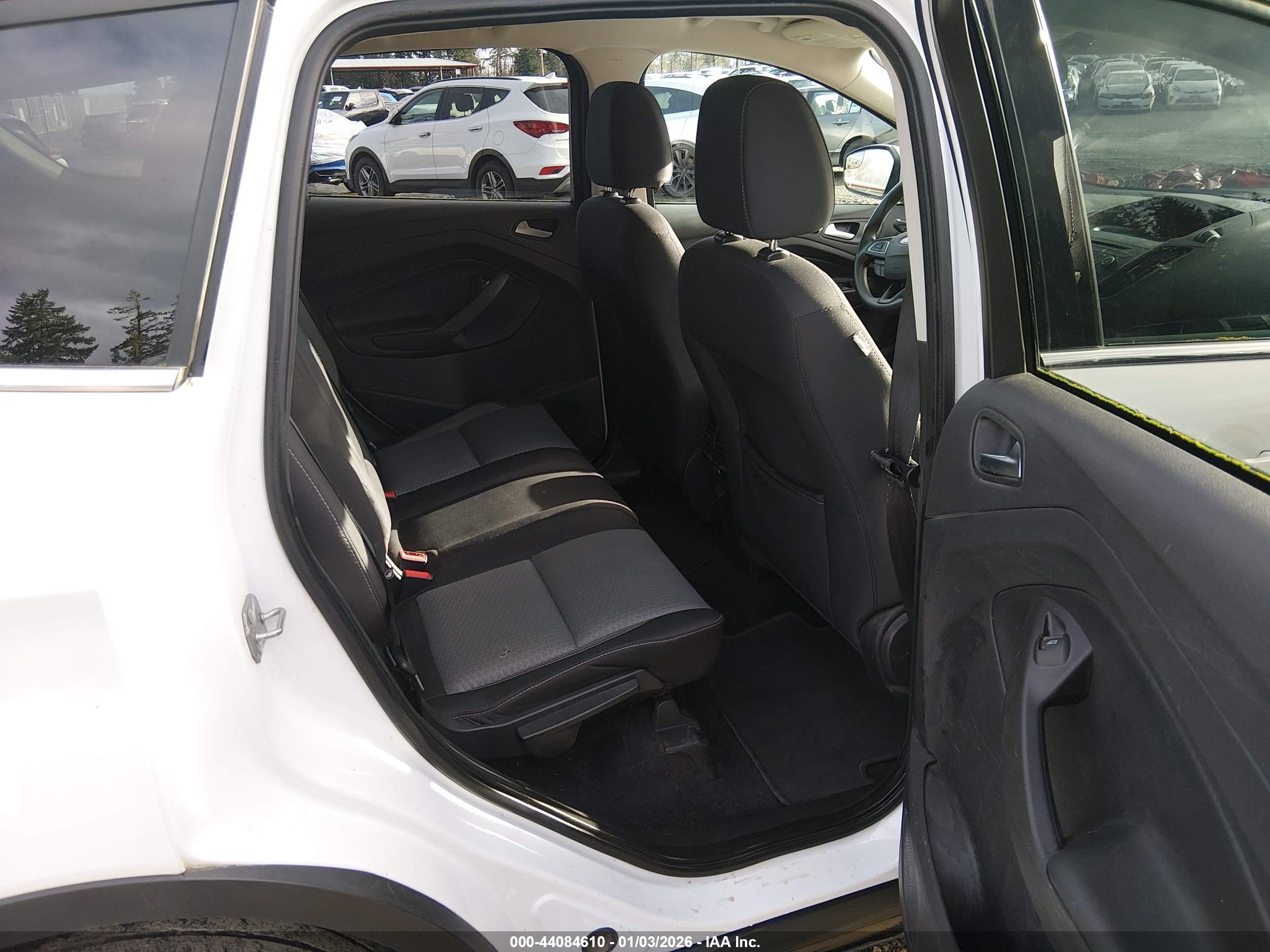 FORD ESCAPE image 8
