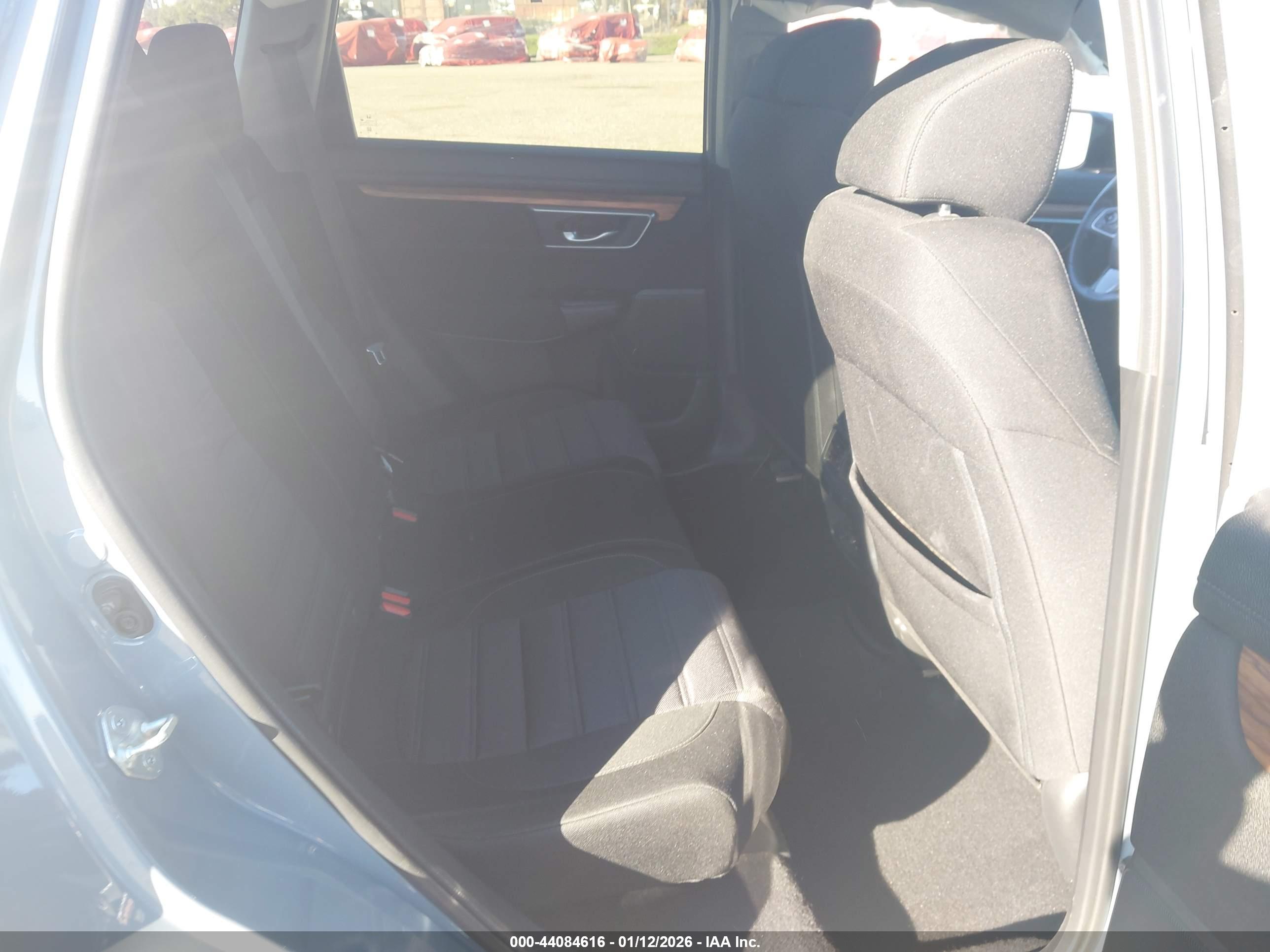HONDA CR-V image 8