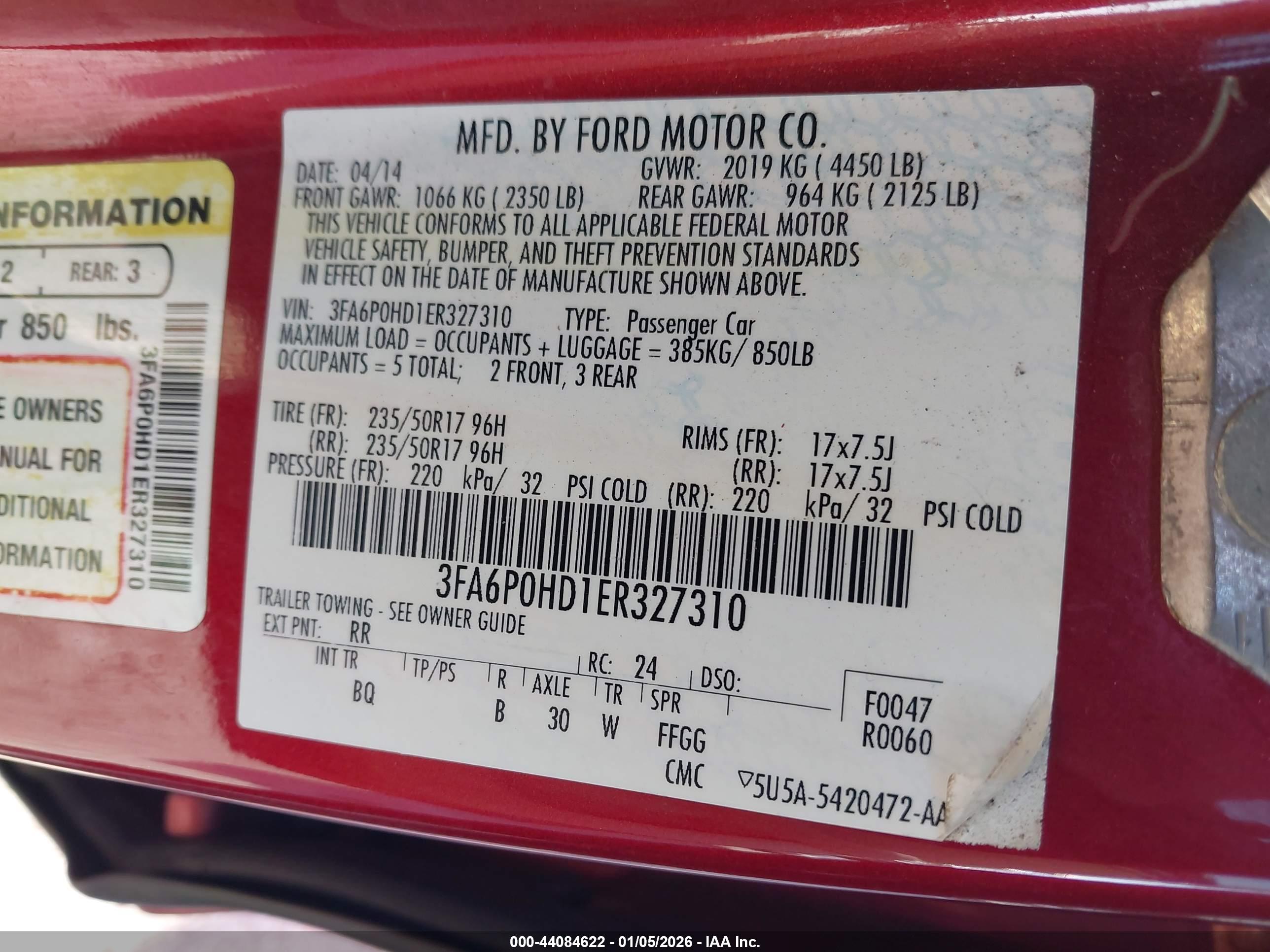 FORD FUSION image 9