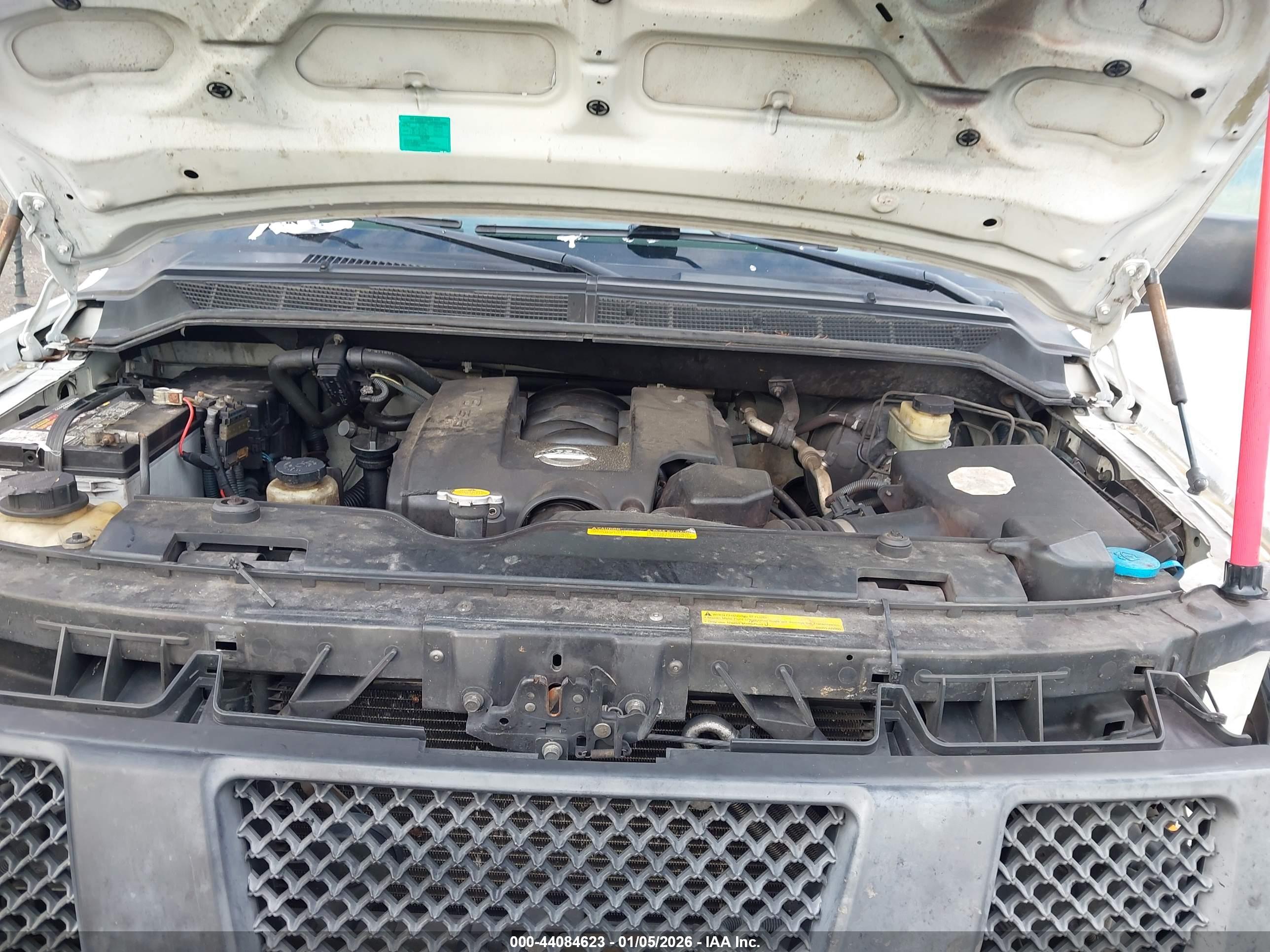 NISSAN TITAN image 10