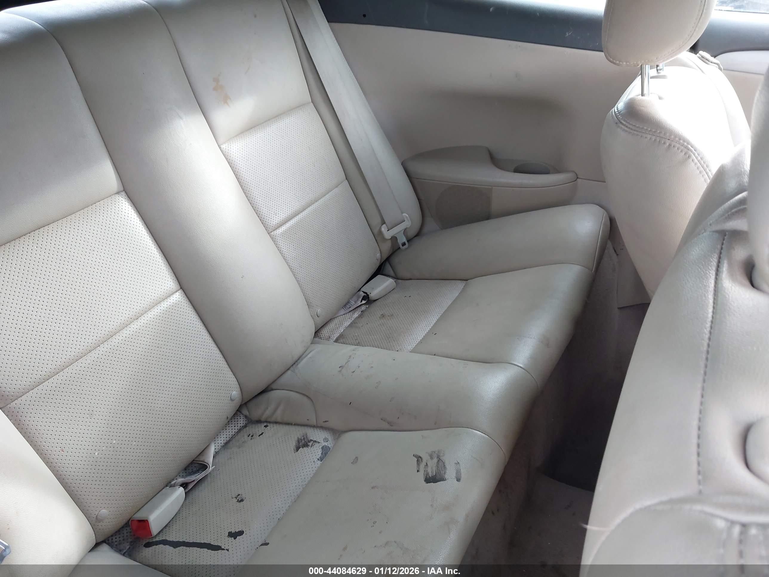 TOYOTA CAMRY image 8
