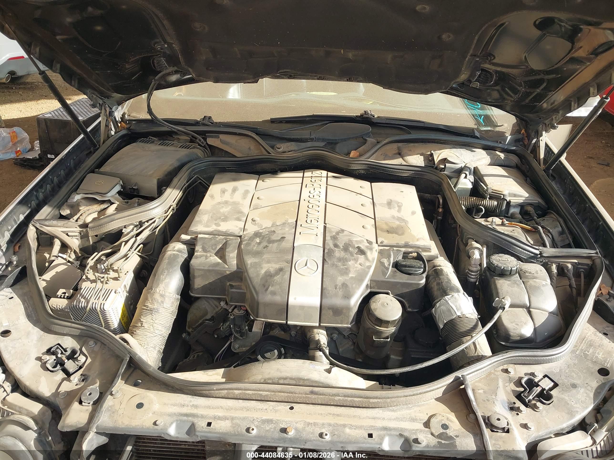 MERCEDES-BENZ E image 10